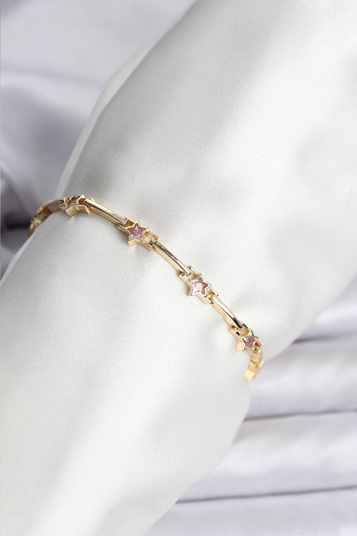  Yıldız Model Gold Renk Pirinç Bileklik