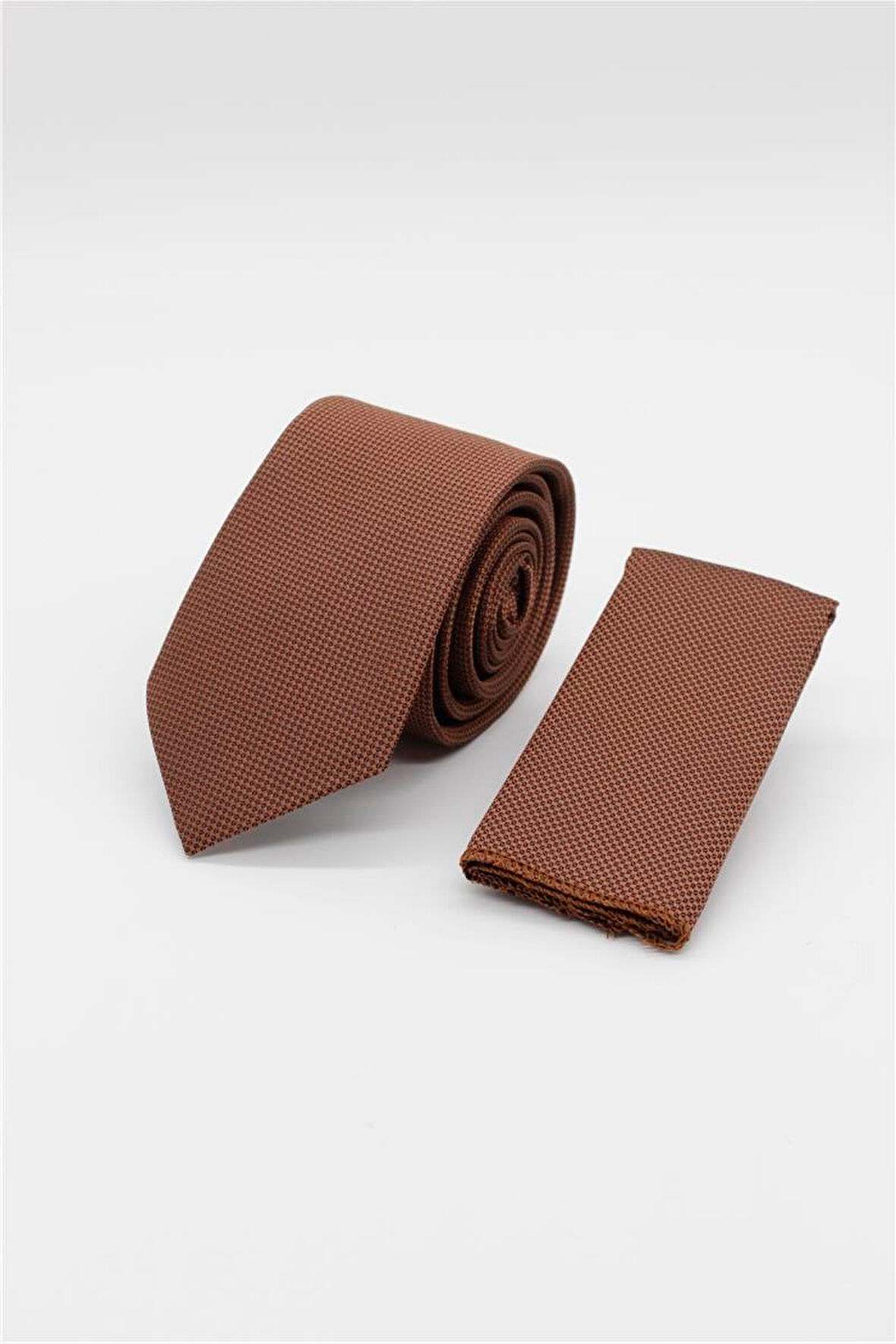 Kiremit Kuş Gözü Desen  6 Cm  Kravat 1090250201