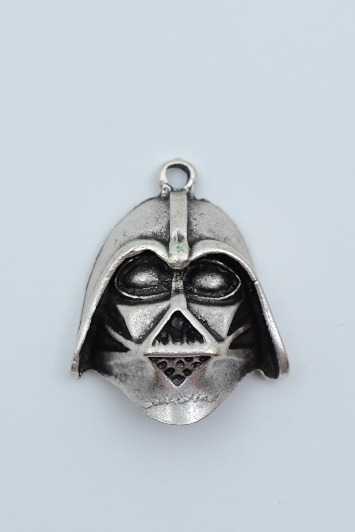 Star Wars - Darth Vader Gümüş Kaplama Kolye Ucu