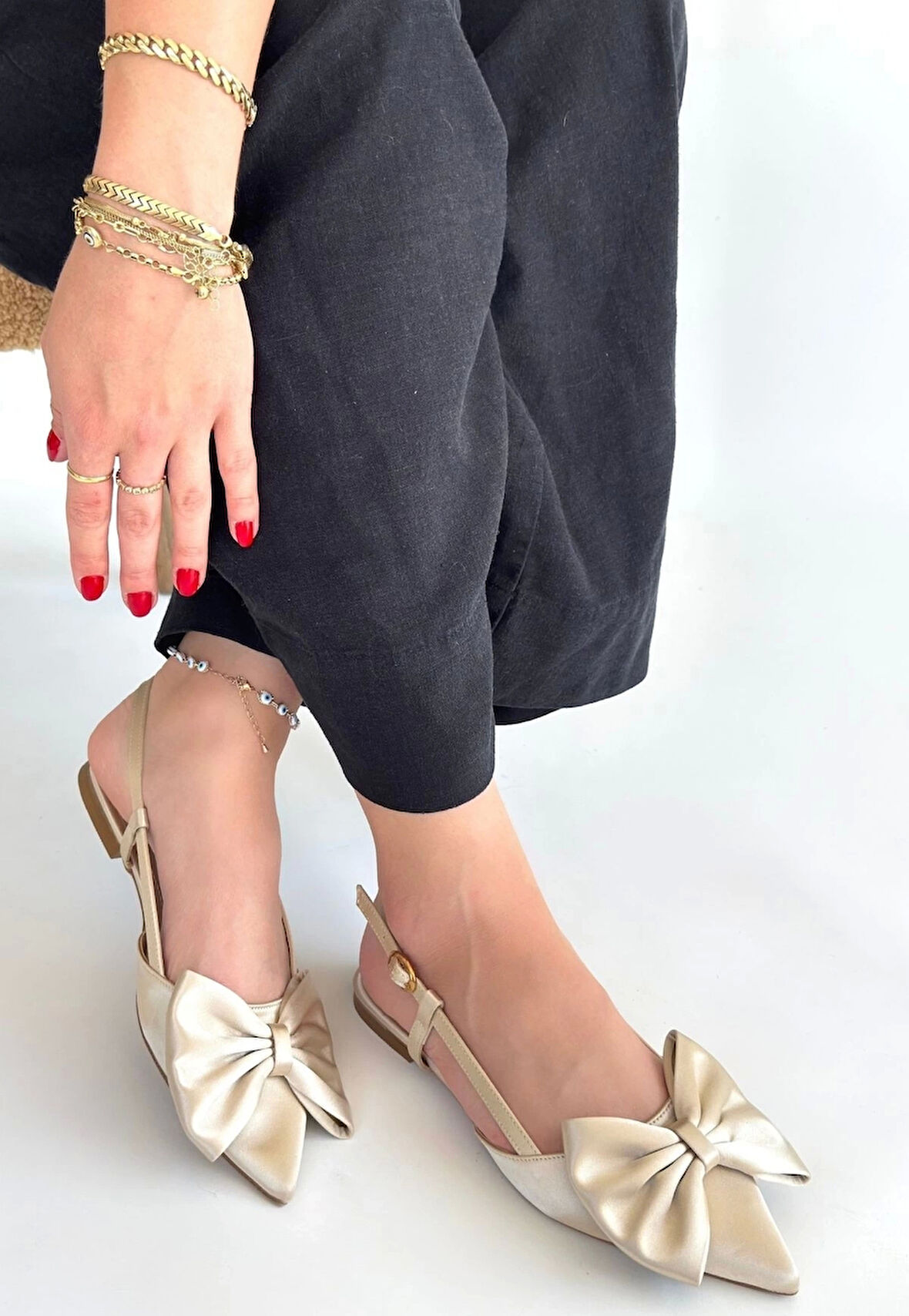 Cenya Bej Saten Babet Ayakkabı