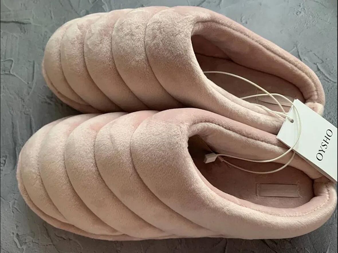 Oysho Terlik 1015 Pofuduk Pembe