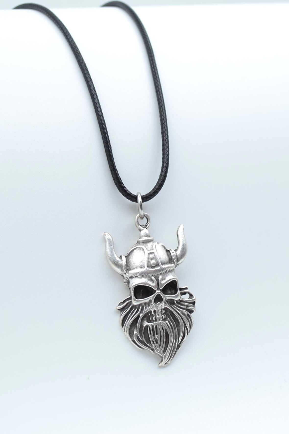 Viking Sakallı Kuru Kafa Kolye Deri İp Kolye Gümüş Kaplama Erkek Kadın Kolye