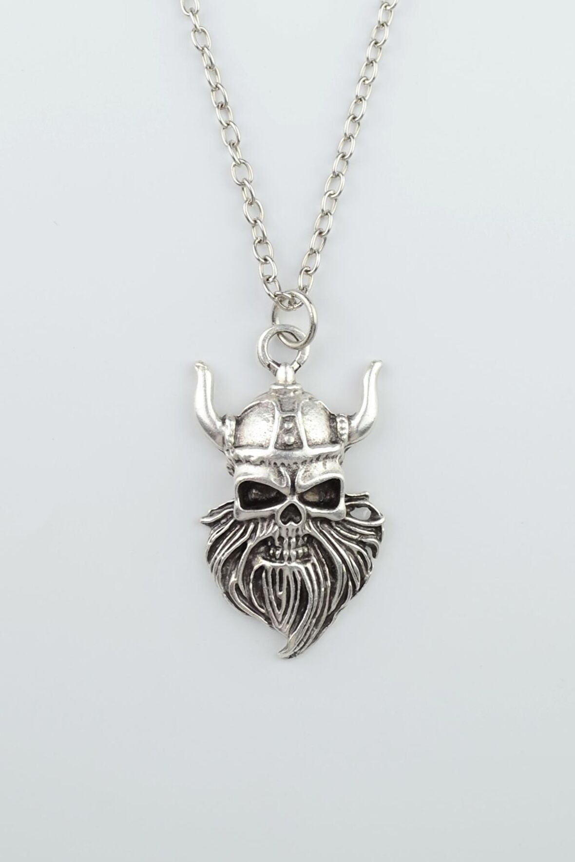 Viking Sakallı Kuru Kafa Erkek Kadın Kolye Antik Gümüş Kaplama - 60 cm Düz Zincir