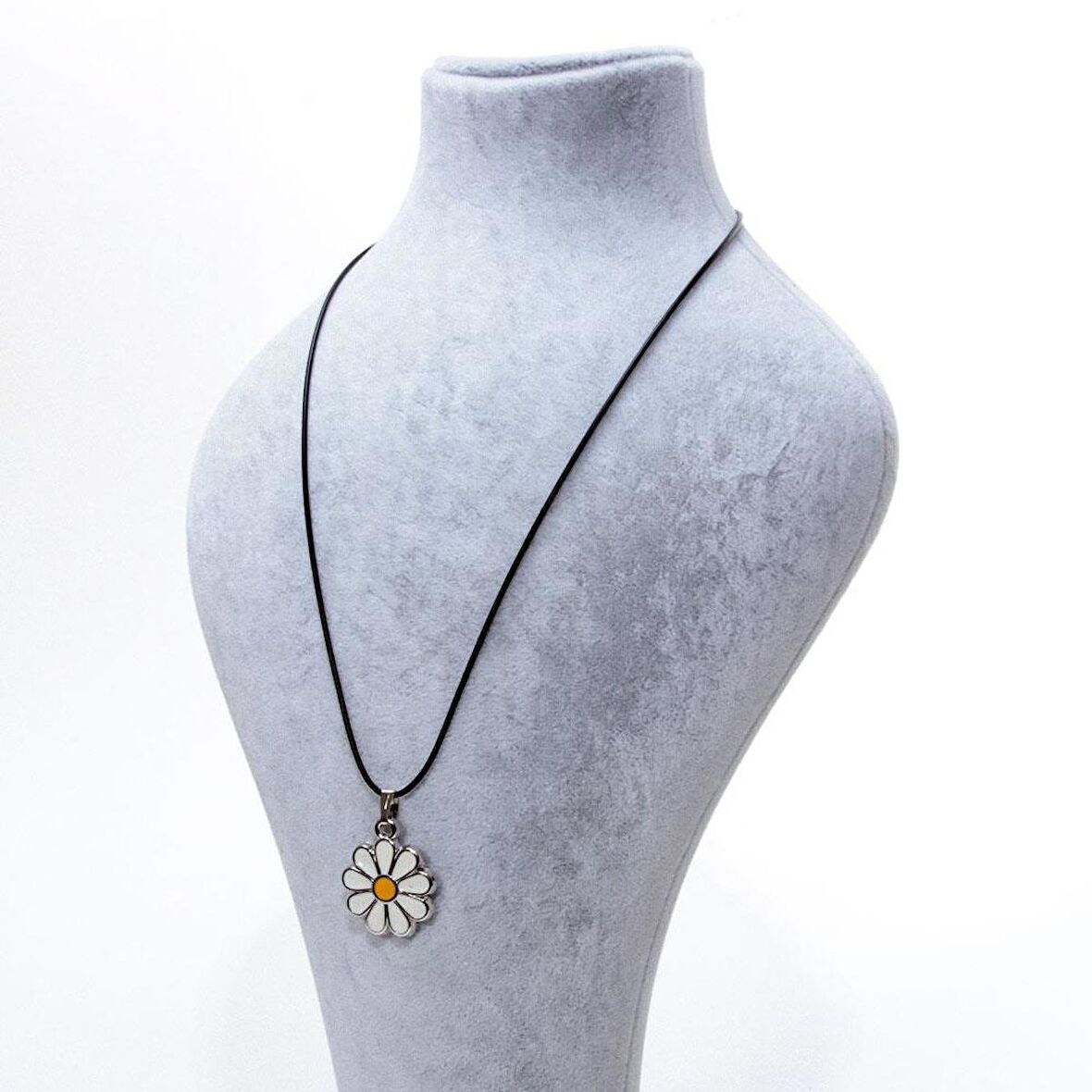 Papatya Figrülü Kolye