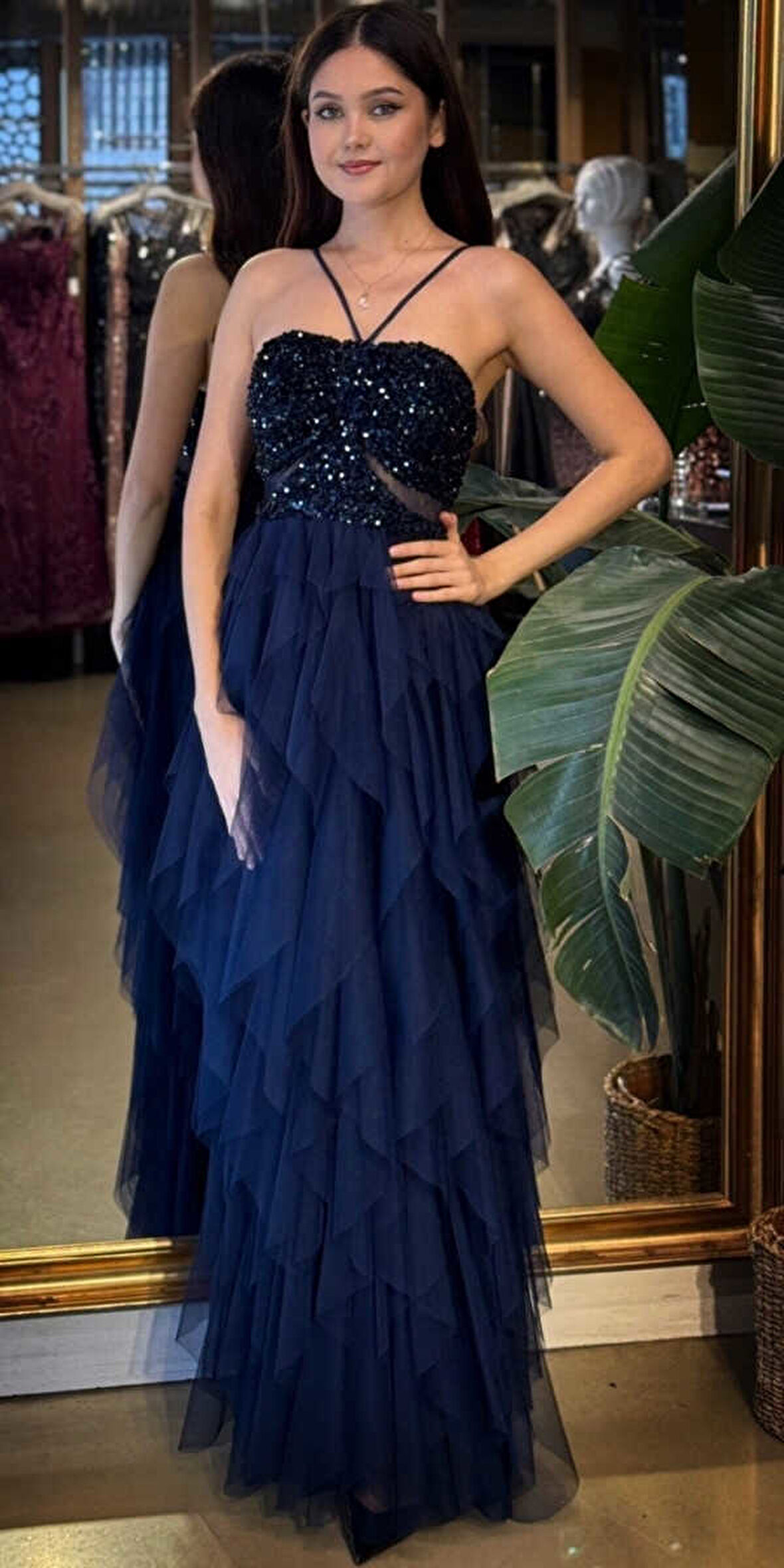 Lacivert İp Askılı  Bel Dekolteli Kloş Etekli Likralı Tül Uzun Abiye Elbise 11048-02