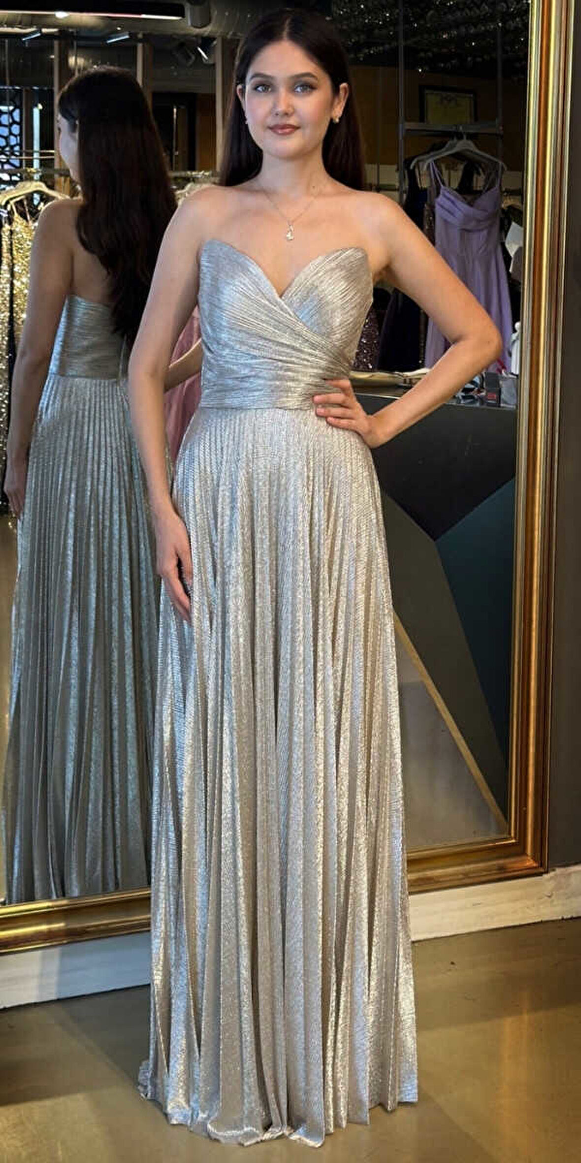 Gri Straplez Yaka Kloş Etekli Jakarlı Uzun Abiye Elbise 11080