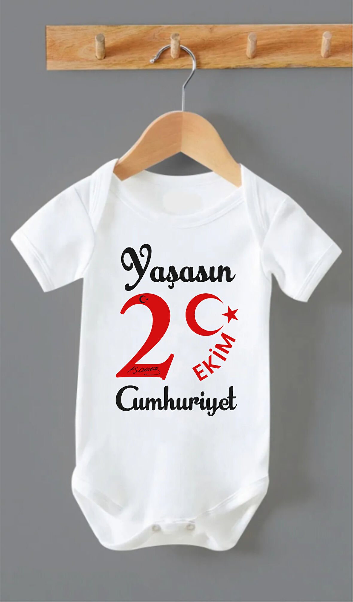Yaşasın 29 Ekim Cumhuriyet Baskılı Zarf Yaka Kısa Kollu Bebek Body ZBN204