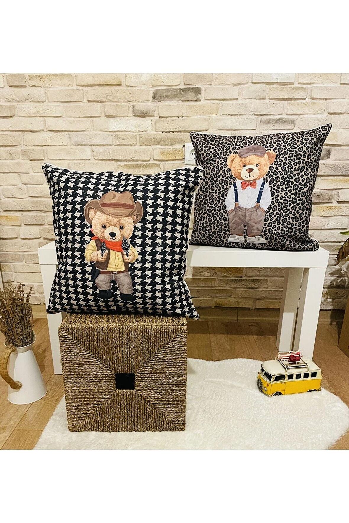 Swita Home Dijital Baskılı 2 li Dekoratif Teddy Bear Temalı Raşel Örme Kumaş Kırlent