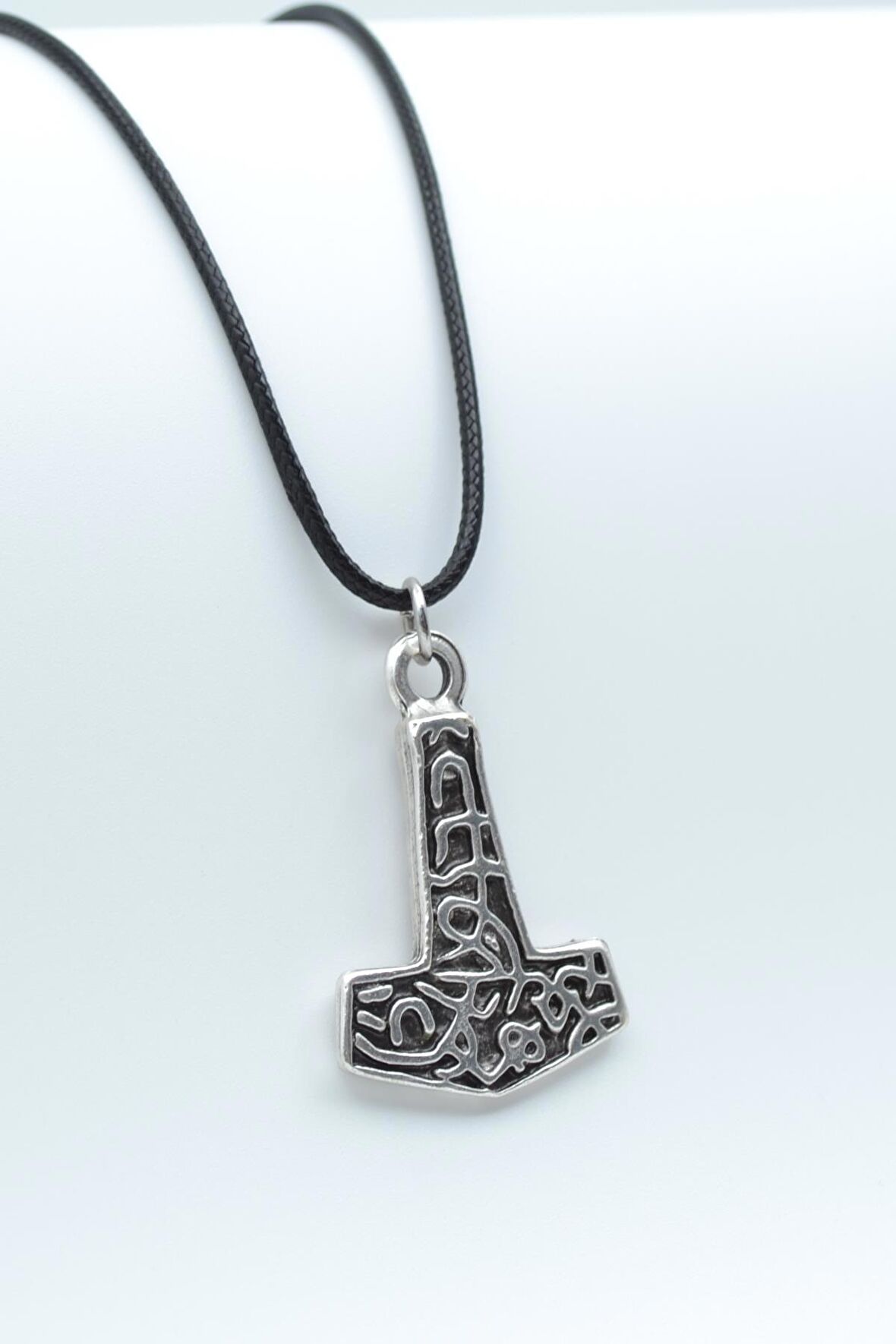 Thor Mjollnir Hammer Kolye Deri İp Kolye Gümüş Kaplama Erkek Kadın Kolye