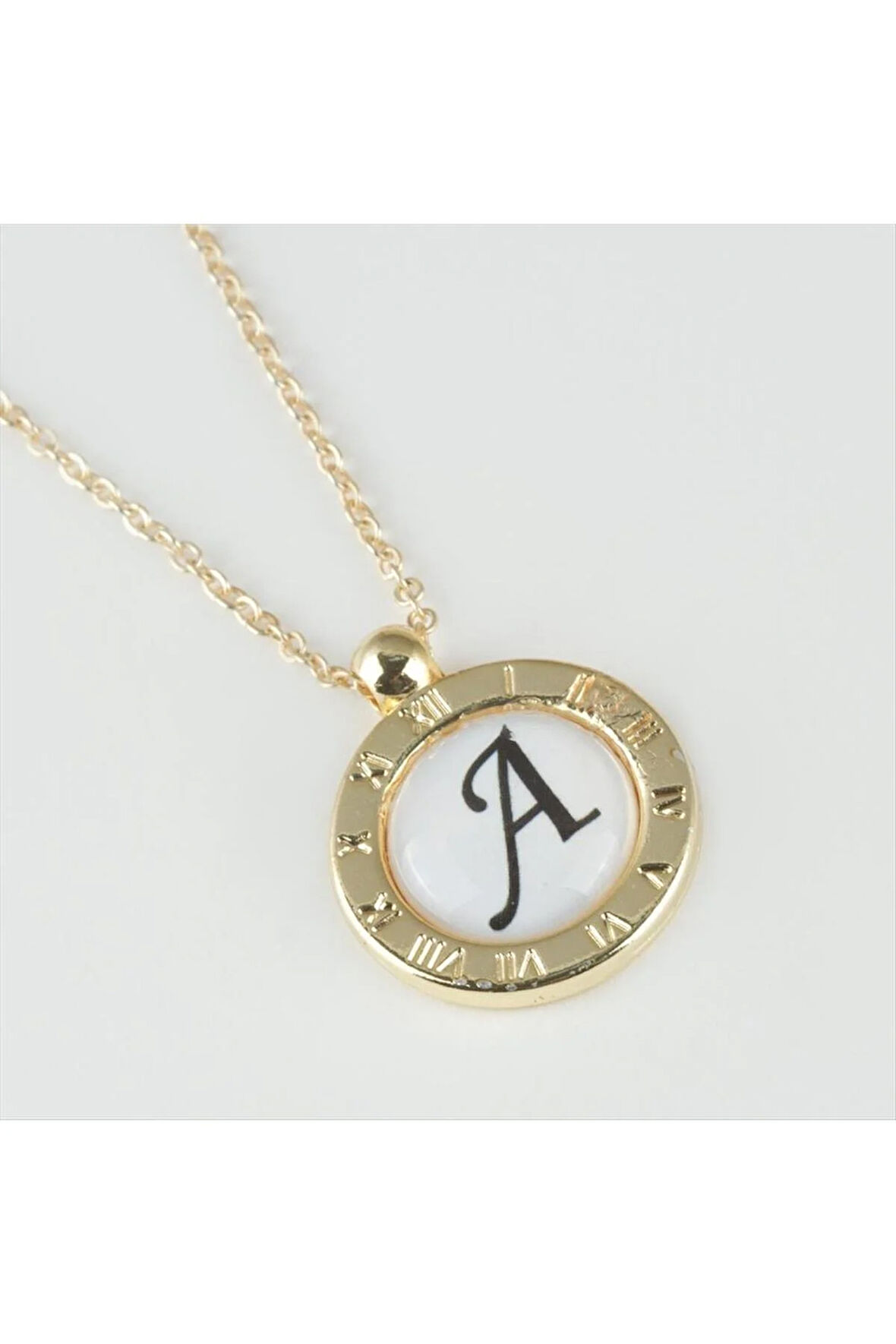 Seri Sonu Harfli Kolye