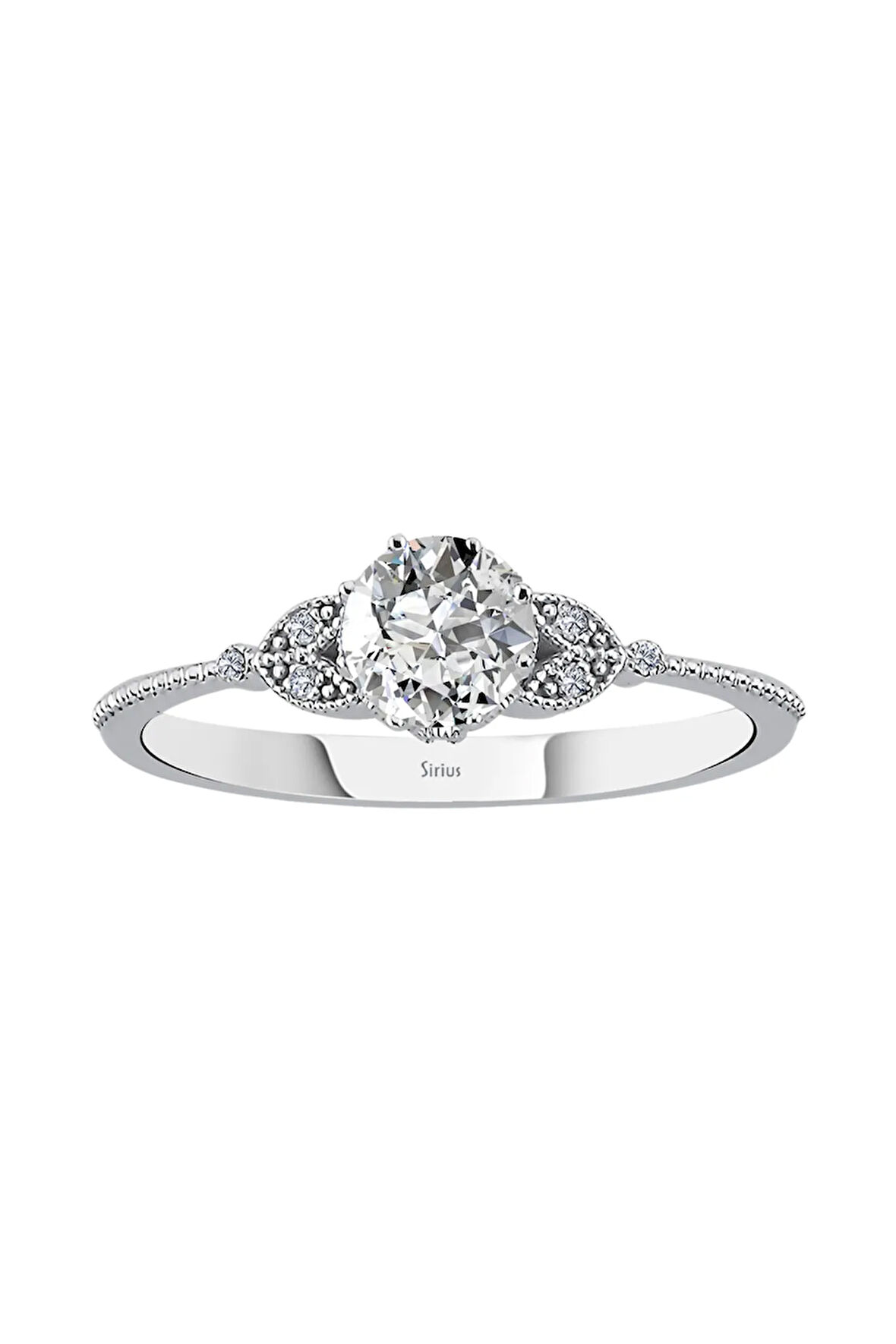 Pırlanta ve Beyaz Safir Taşlı Yüzük