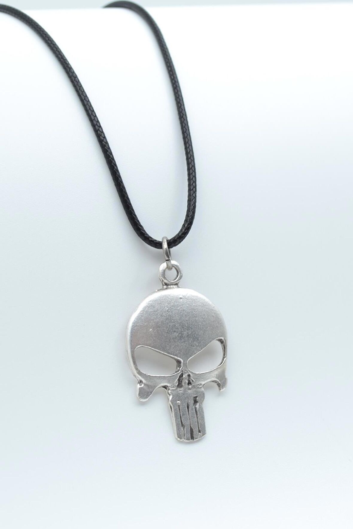 Punisher Cezalandırıcı Kolye Deri İp Kolye Gümüş Kaplama Erkek Kadın Kolye