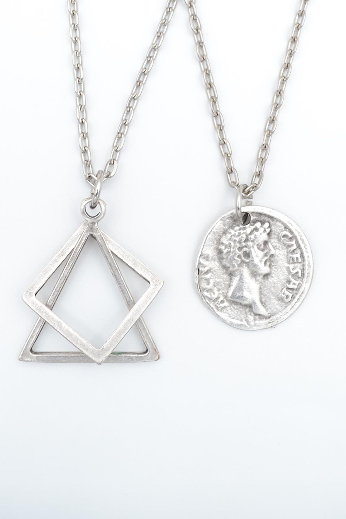 2'li Sezar Sikke -Üçgen Kare Geometrik Erkek Kadın Kolye Seti 925 Ayar Gümüş Kaplama