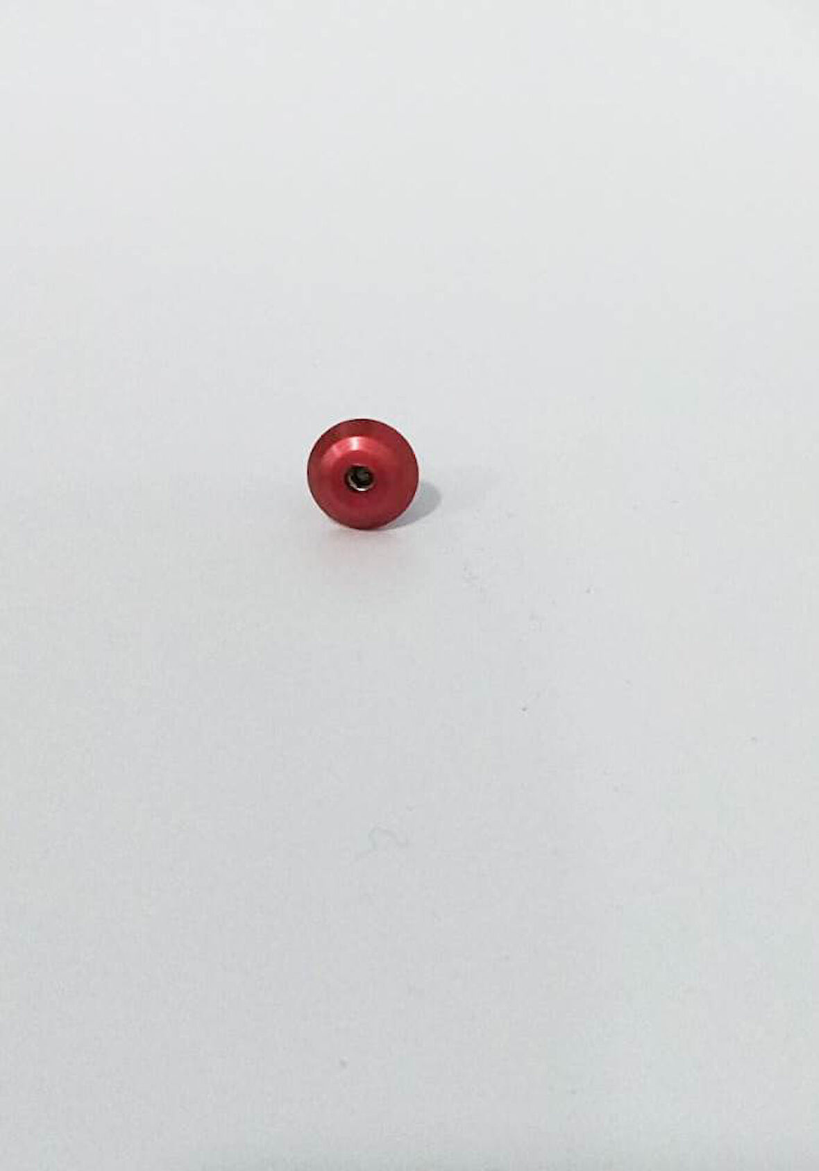 Gogo Siperlik Camı Vida Kırmızı 5mm (adet)