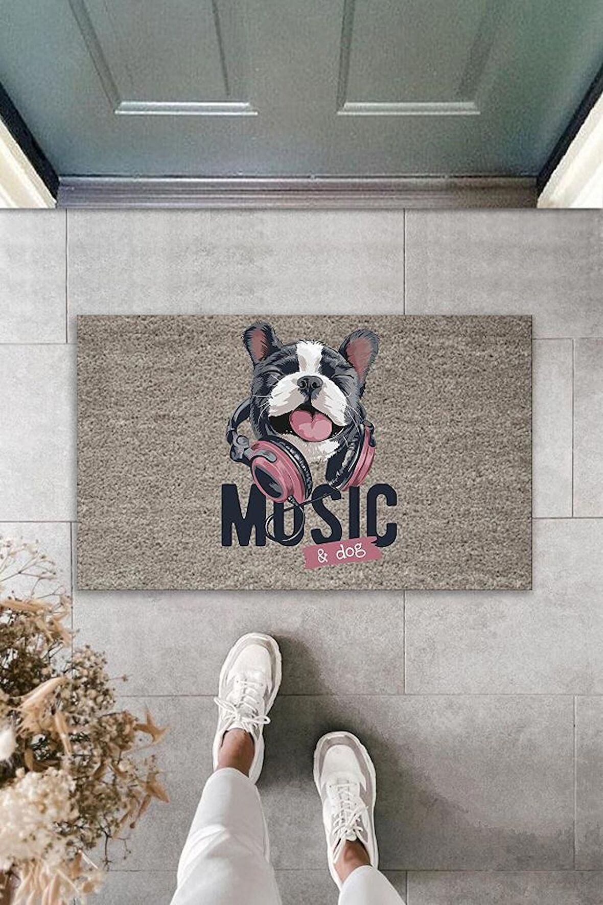 Dijital Baskı Gri Music Yazılı Kulaklıklı Köpek Dekoratif Kapı Paspası K-2043