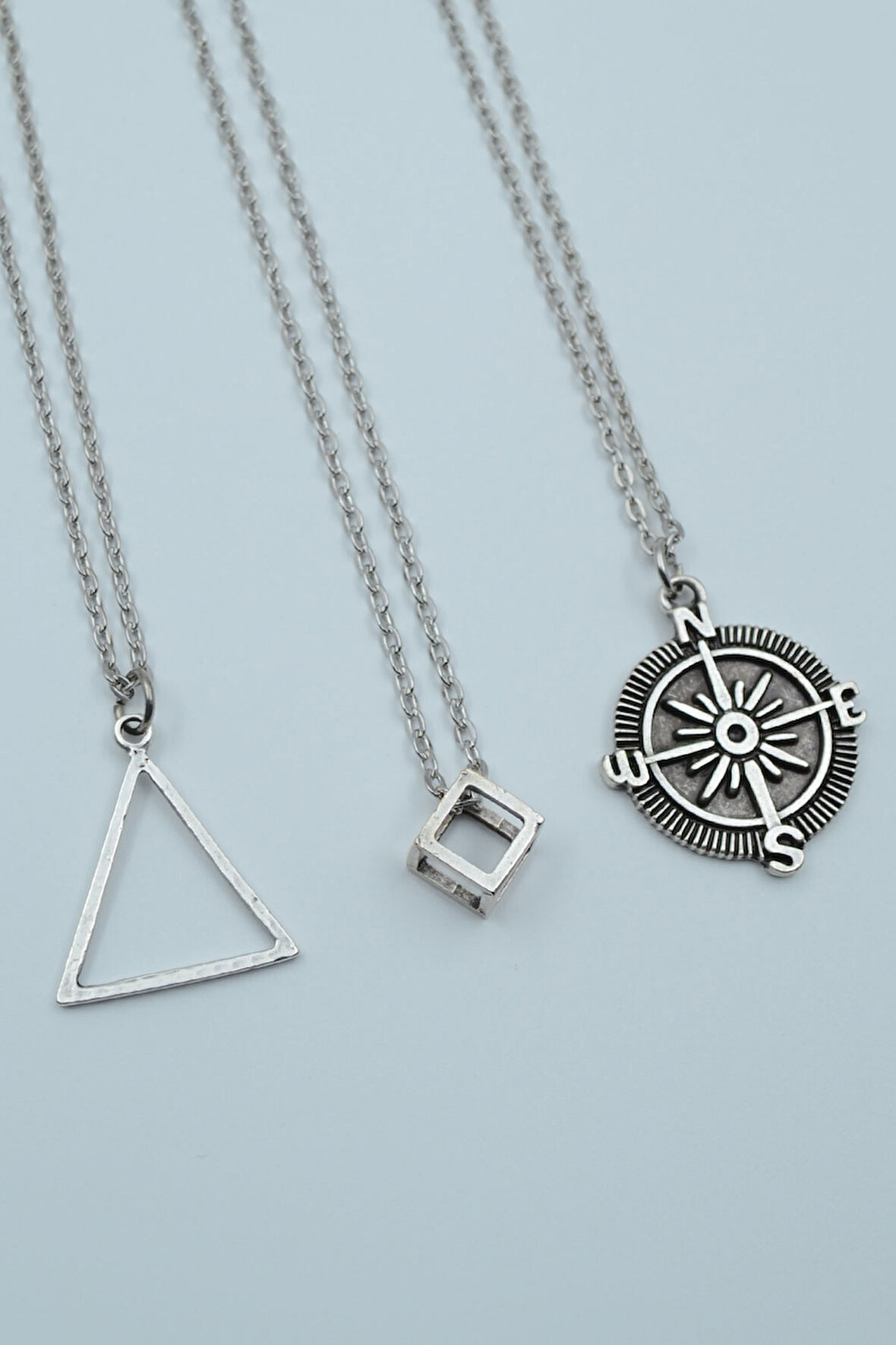 3'lü Geometrik Üçgen Küp Pusula Gümüş Kaplama Kolye Seti