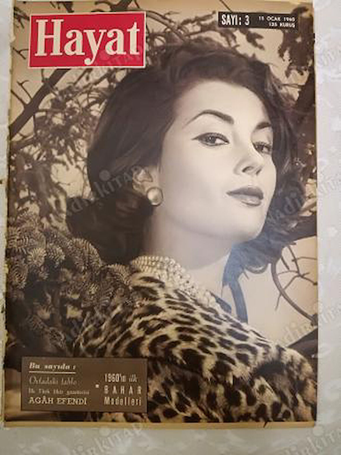 HAYAT DERGİSİ 15 OCAK 1960 YIL:4 SAYI:3 KAPAK:JEAN NEWINGTON ORTA SAYFA:AGAH EFENSİ RESİM POSTER ARKA SAYFA:Y. KREDİ BANKASI REKLAMI