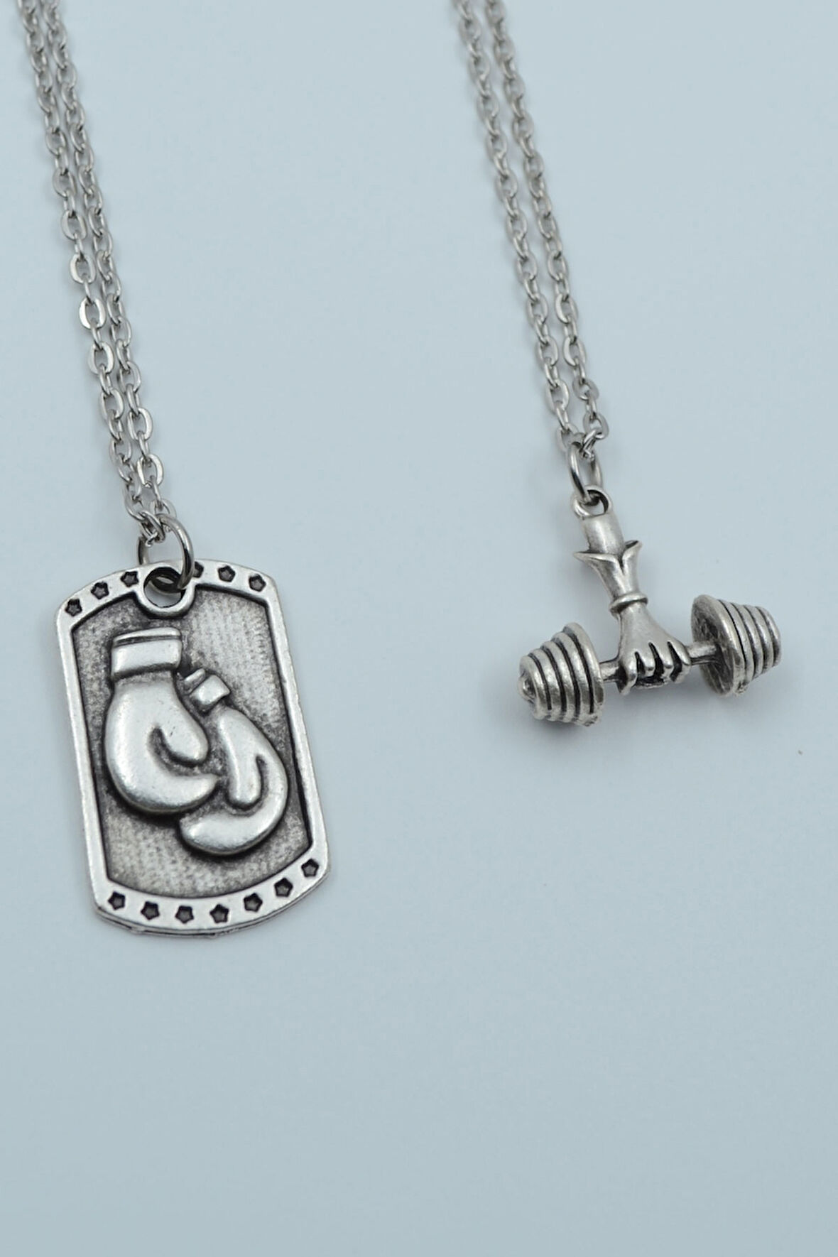 2'li Boks Eldiveni Künye Dambıl Halter Gümüş Kaplama Kolye Seti