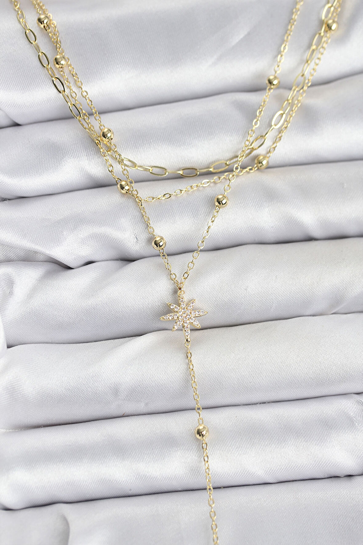 Pirinç Gold Renk Kutup Yıldızı Detaylı 3'lü Kombin Kadın Kolye