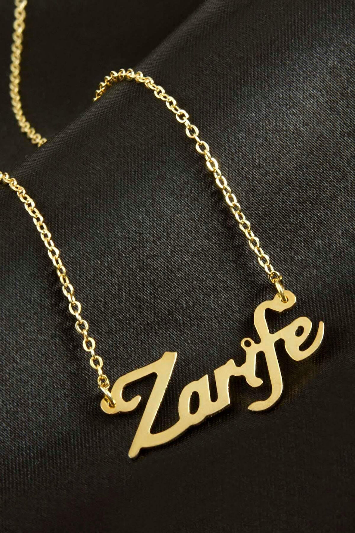 Zarife İsimli Kolye (Kişiye Özel)