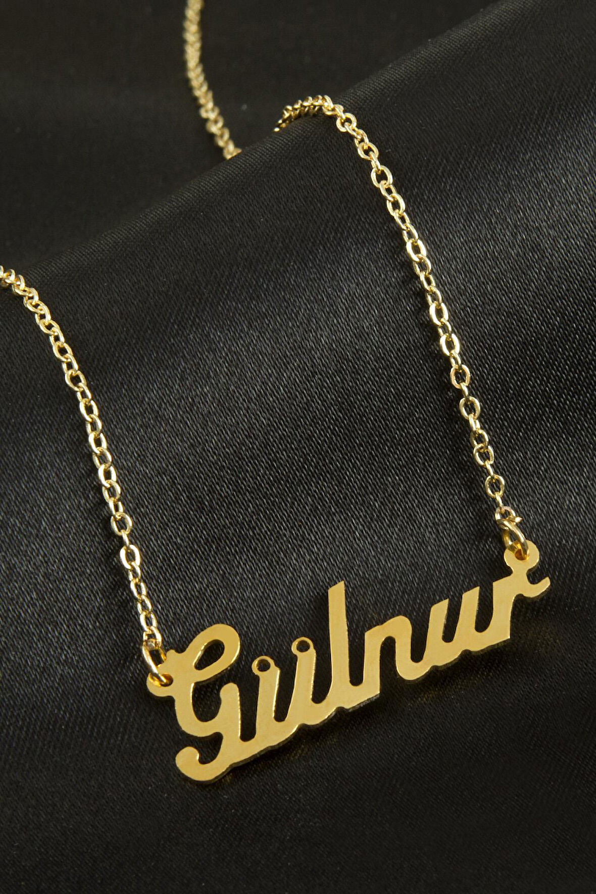 Gülnur İsimli Kolye (Kişiye Özel)