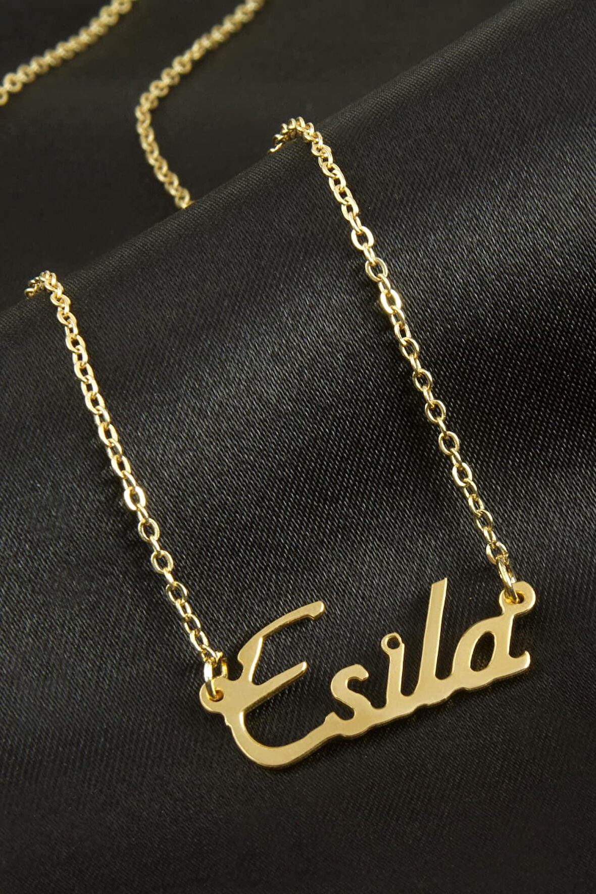 Esila İsimli Kolye (Kişiye Özel)