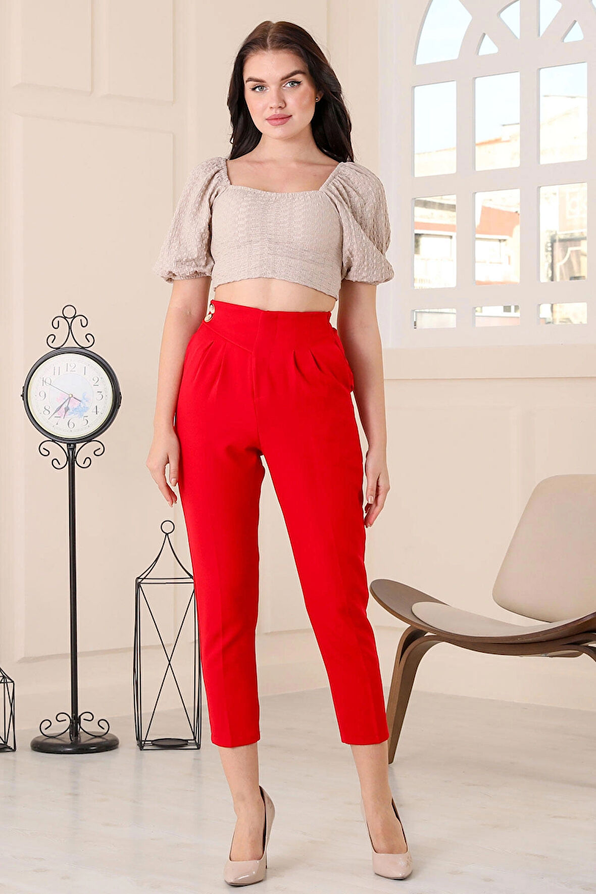 Kadın Arka Bel Kısmı Lastikli Kemer Detaylı Yüksek Bel Cepli Havuç Kumaş Pantolon