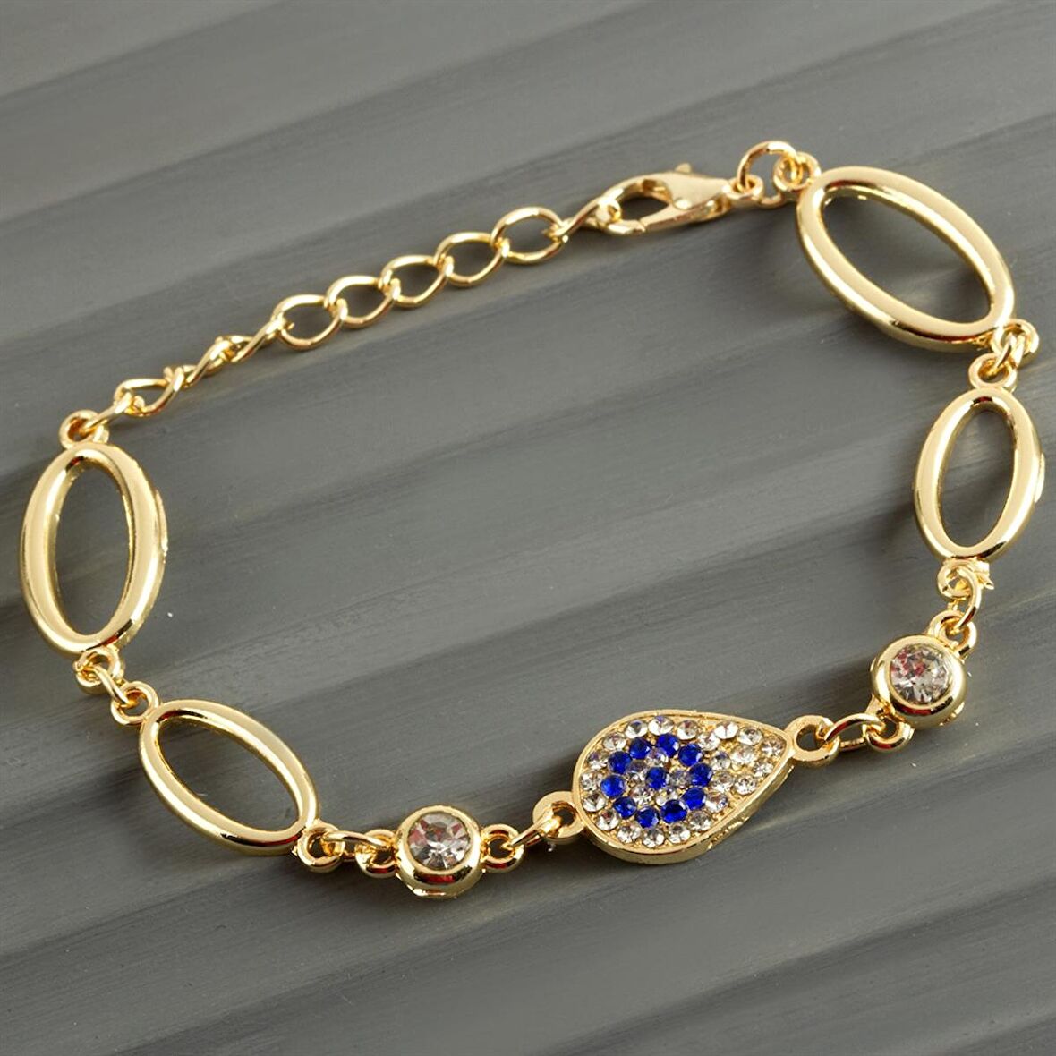 Oval Taşlı Trend Bileklik