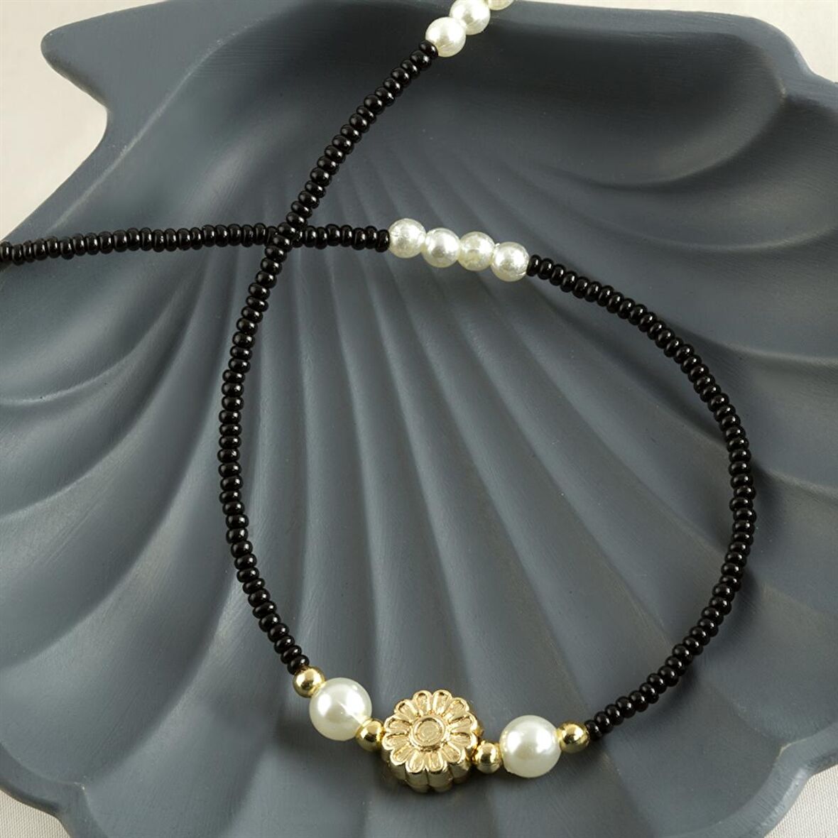 İnci Kum Boncuk Kolye