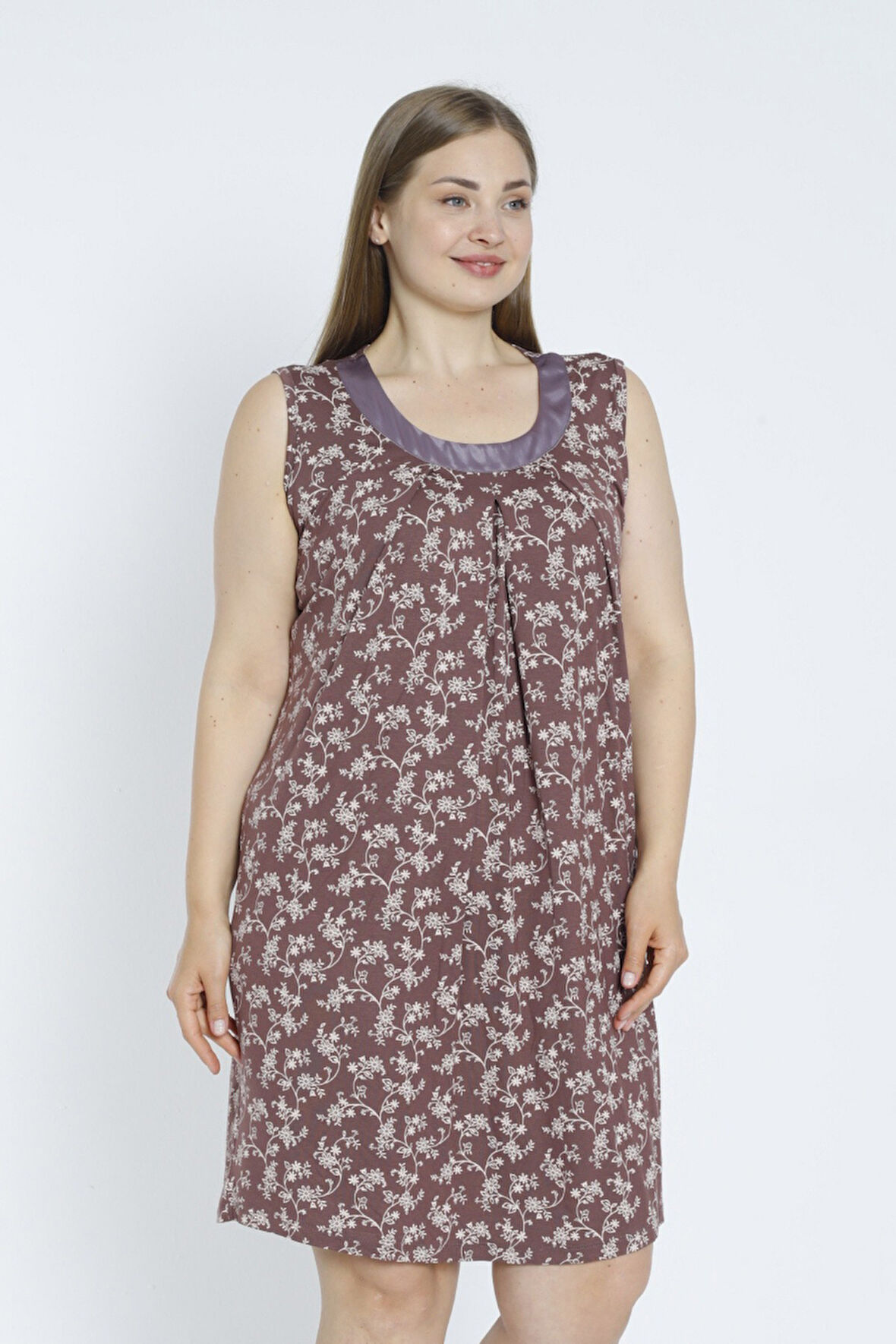 Desenli Saten Detaylı Askılı Büyük Beden Likralı Viskon Gecelik