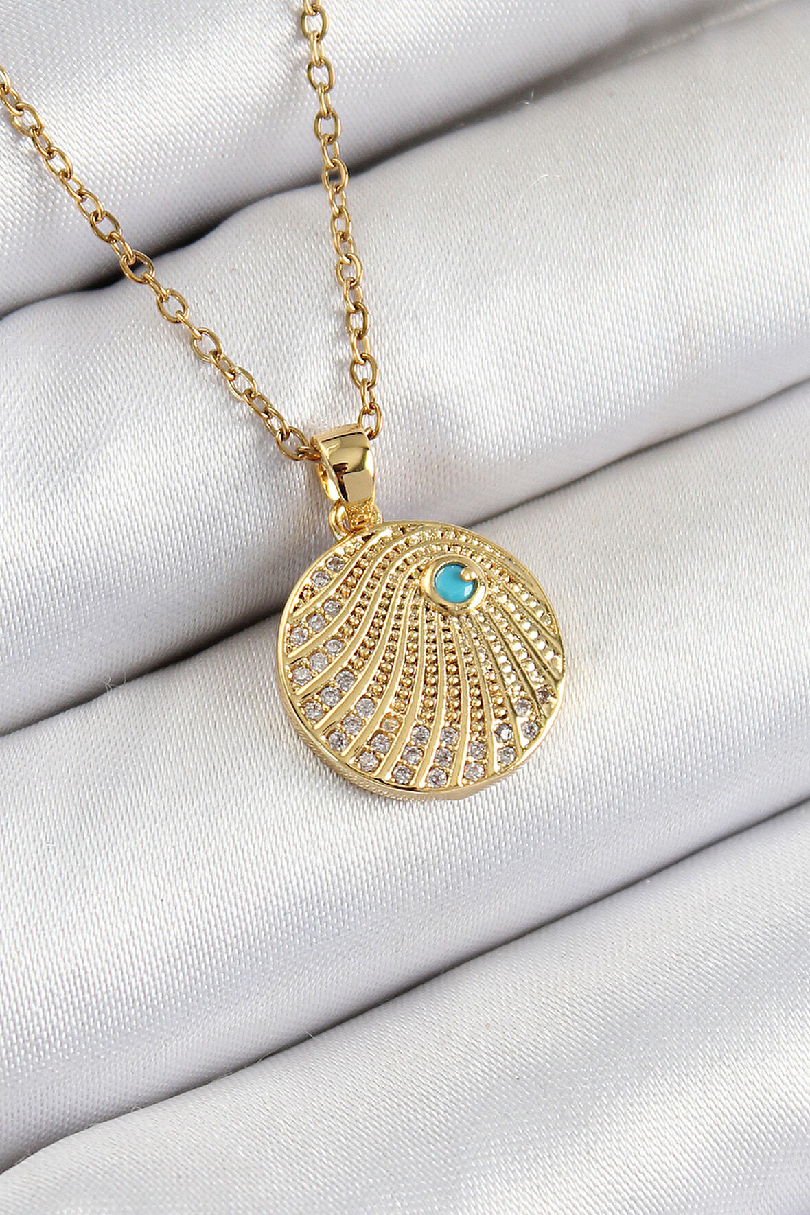 316L Çelik Zirkon Taşlı Madalyon Model Gold Renk Kadın Kolye