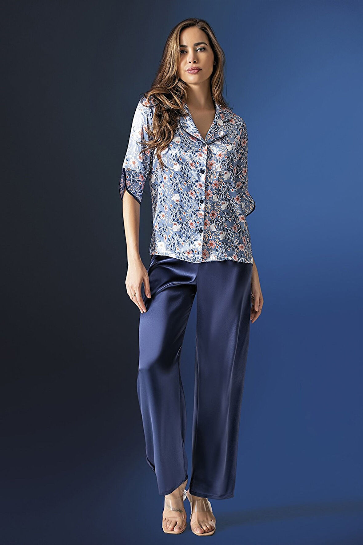 Aria's Closet Çiçek Desenli Saten Mavi Pijama Takım