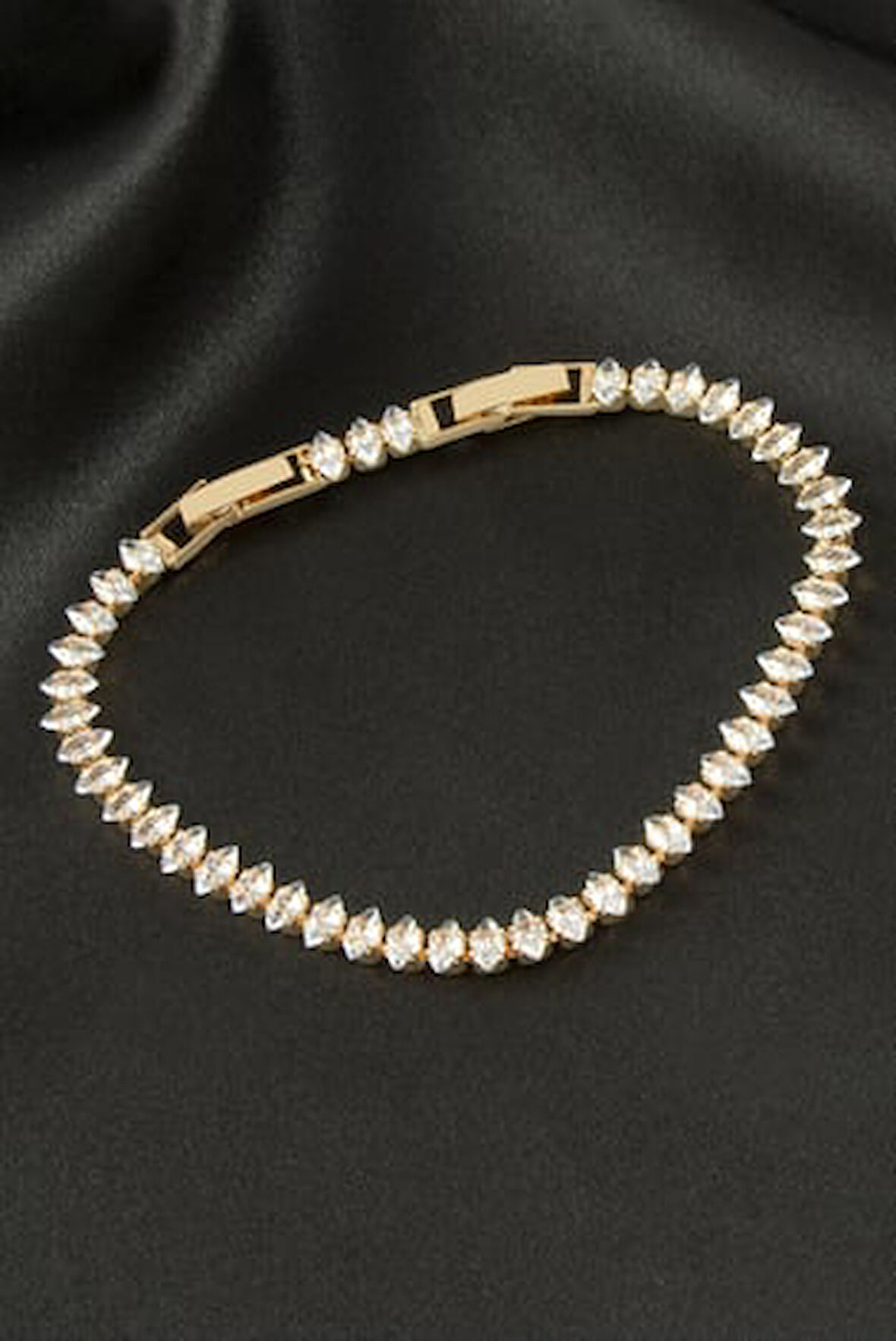 Oval Zirkon Taşlı Lüks Kararmaz Bileklik 5 mm