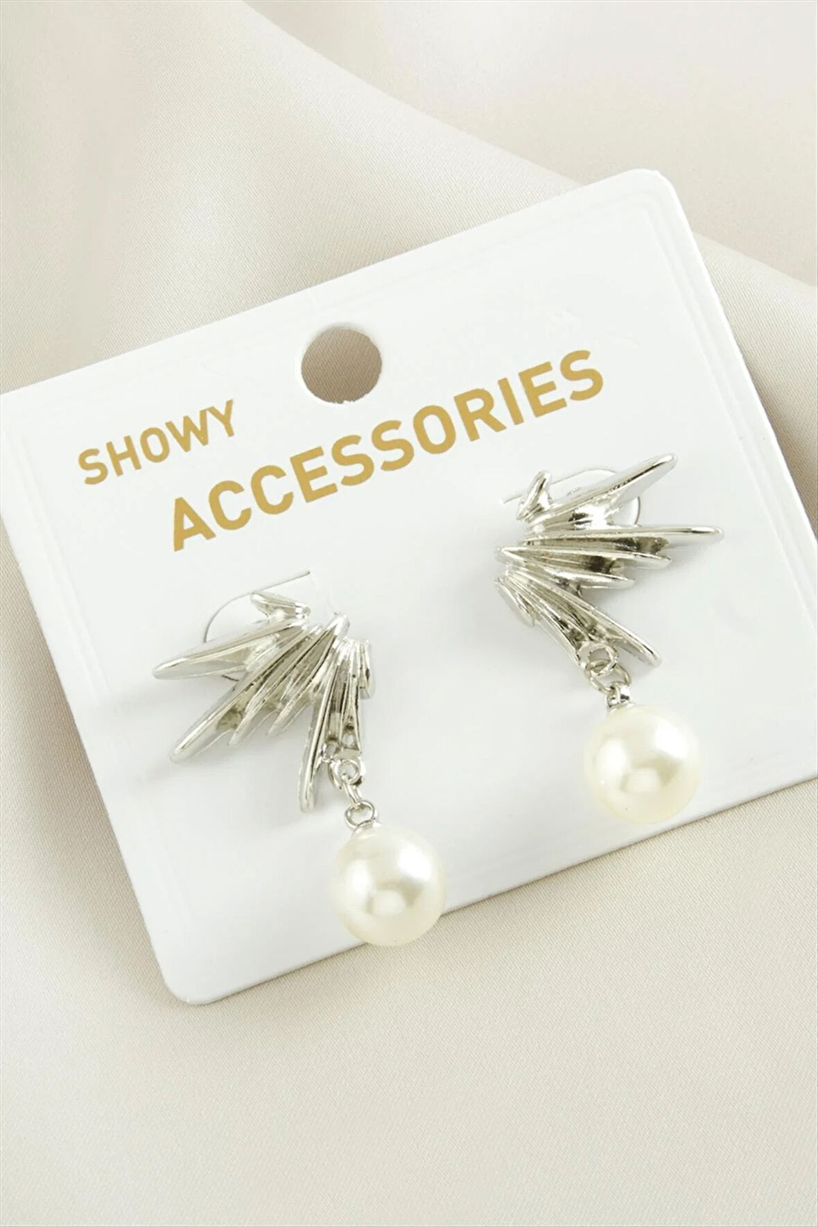 Yıldız Trend İnci Küpe