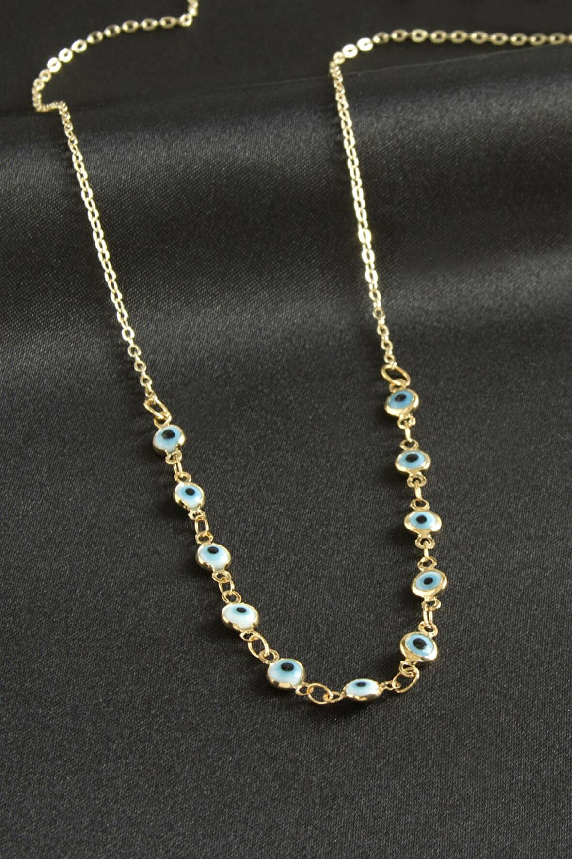 Nazarlı Mineli Kolye