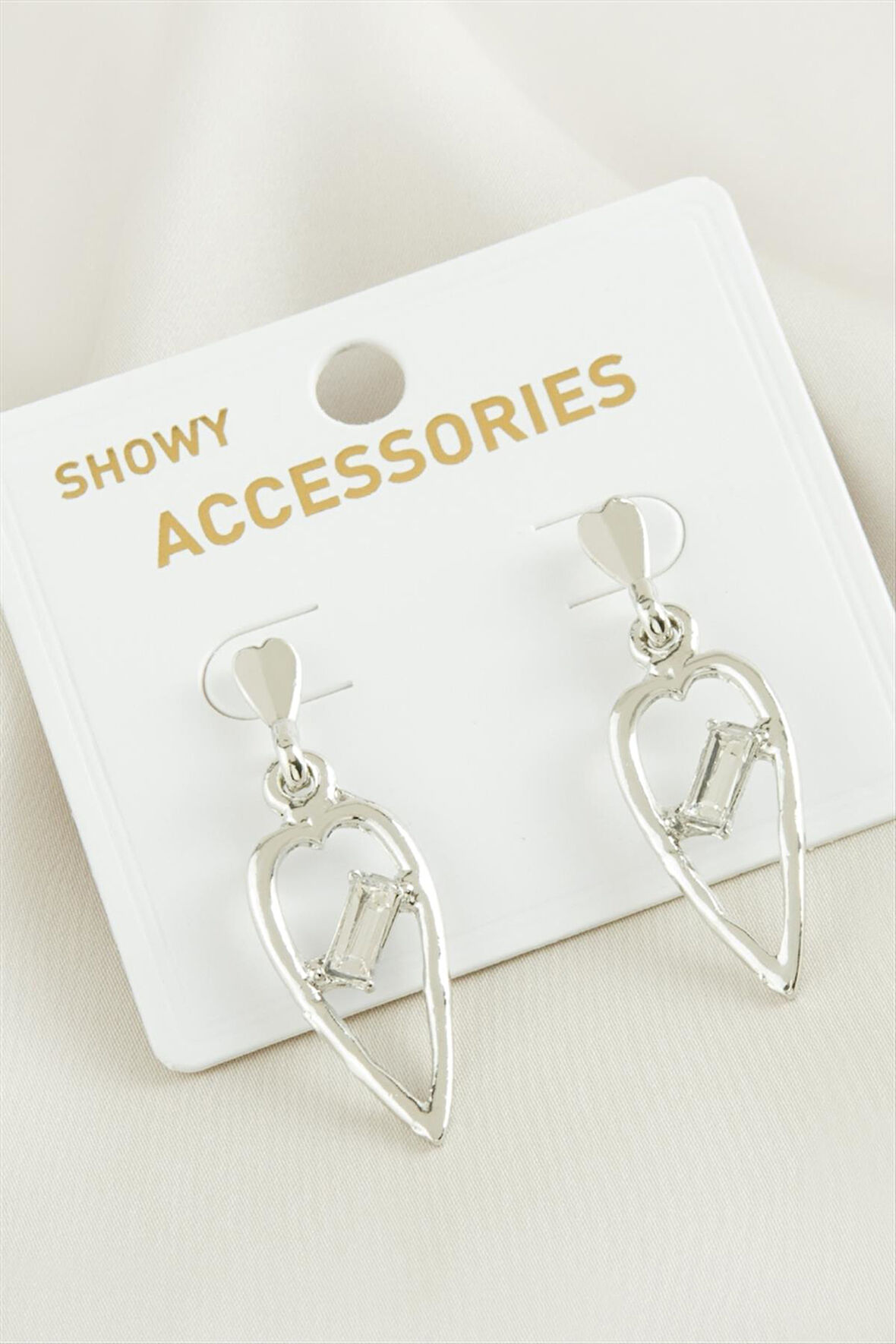 Kalp Yeni Sezon Taşlı Küpe