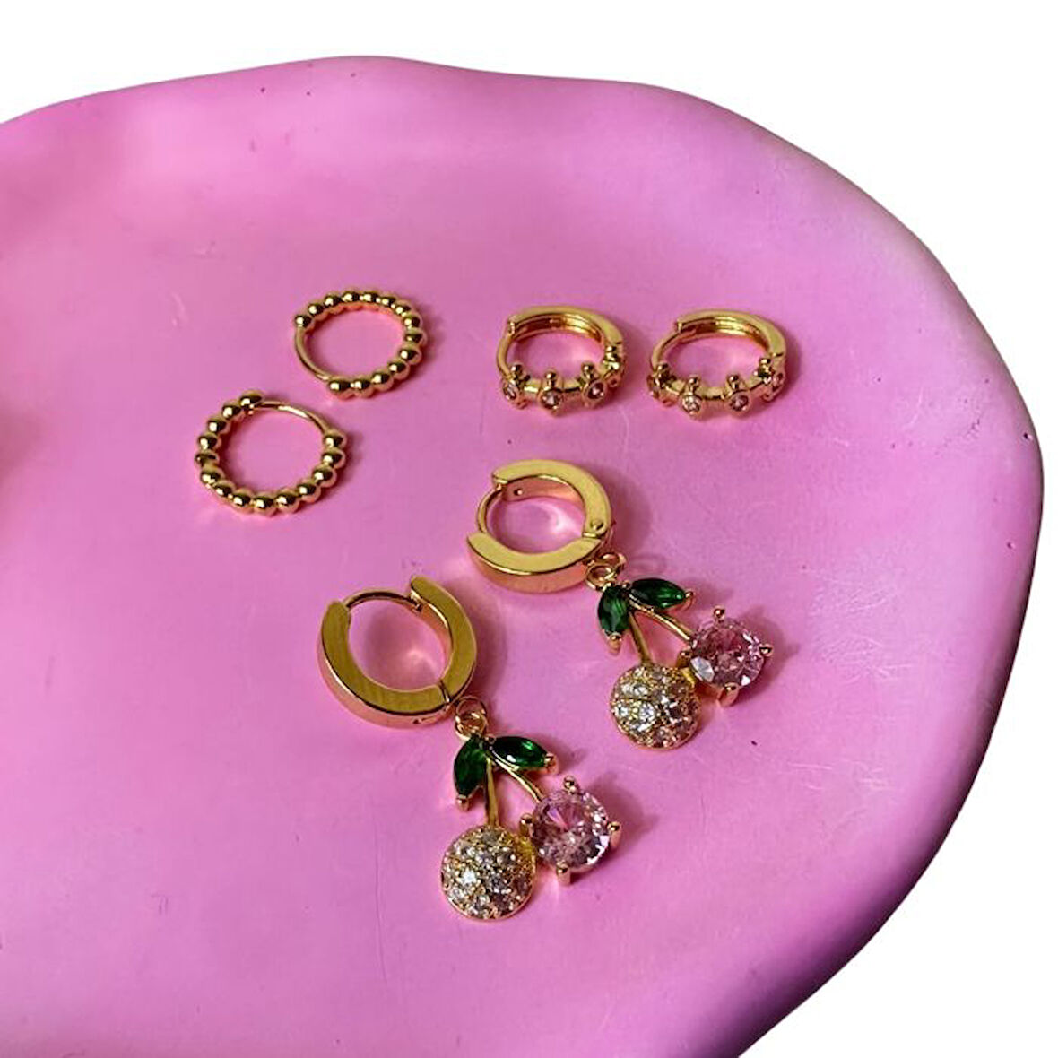 Uretti - Melik 9215 3 Farklı Modelli 6'lı Çelik Küpe Seti