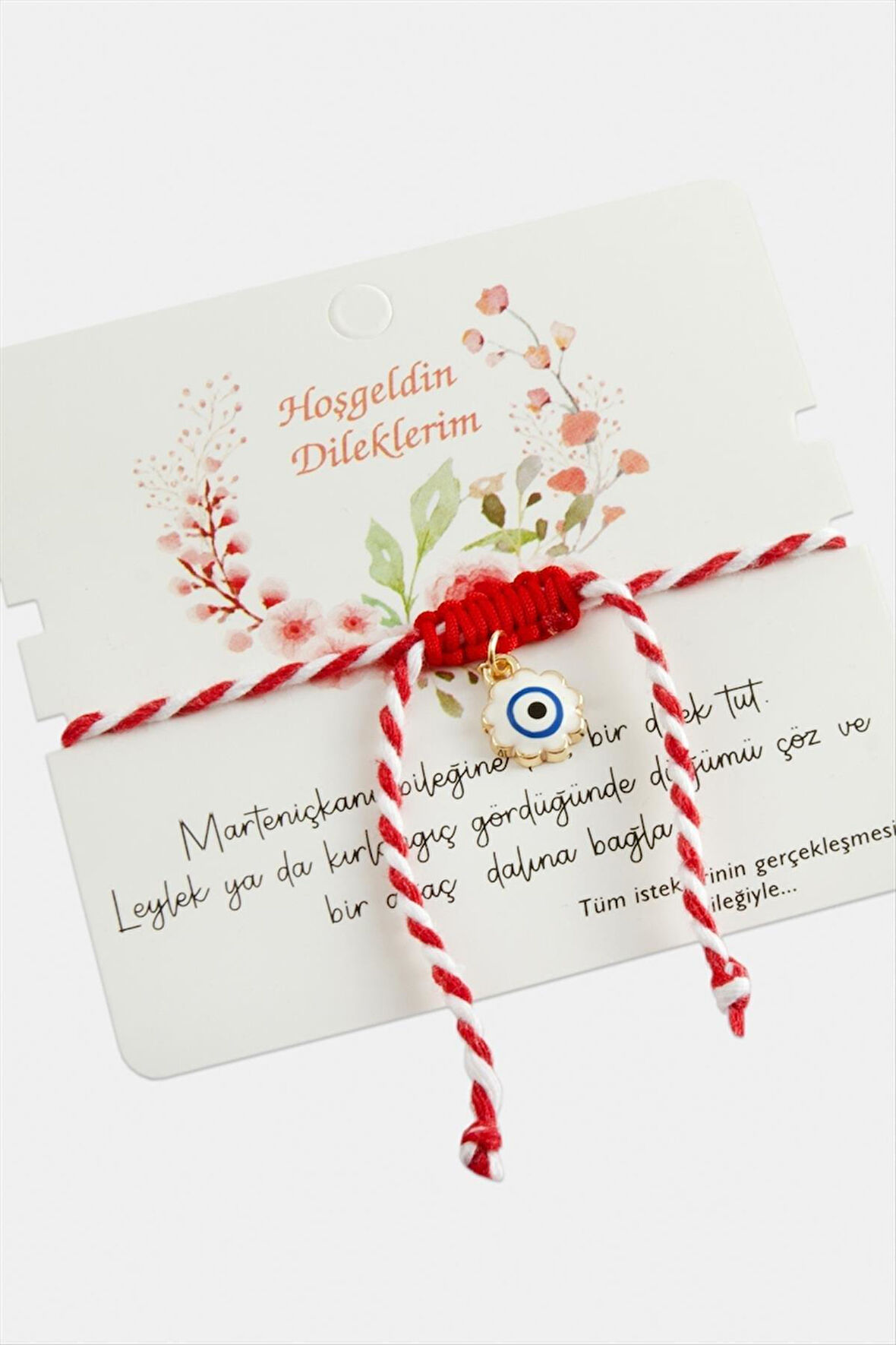 Çiçek Nazar Marteniçka Makrome İp Bileklik