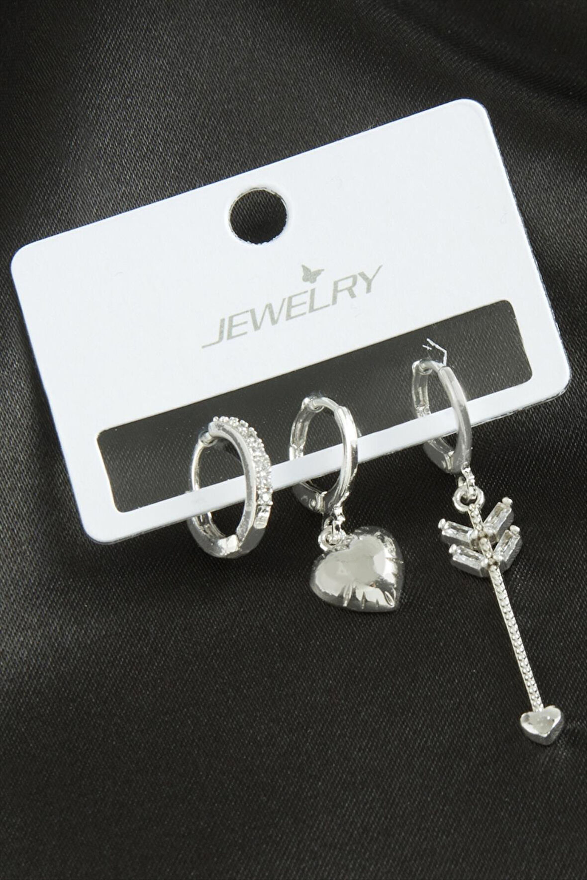 3 Adet Kalp Zirkon Taşlı Küpe