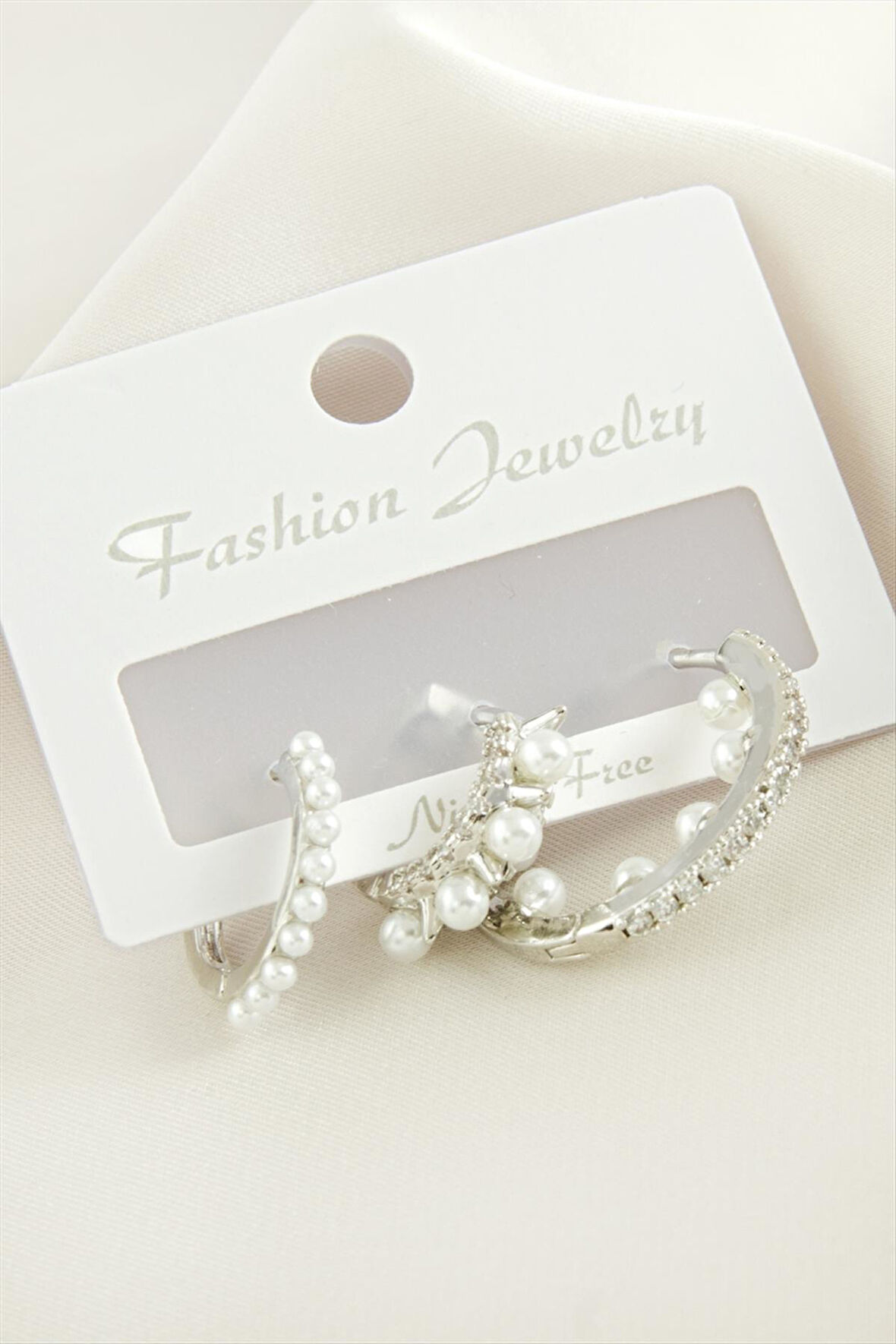 3 Adet Çivi İnci Zirkon Taşlı Küpe