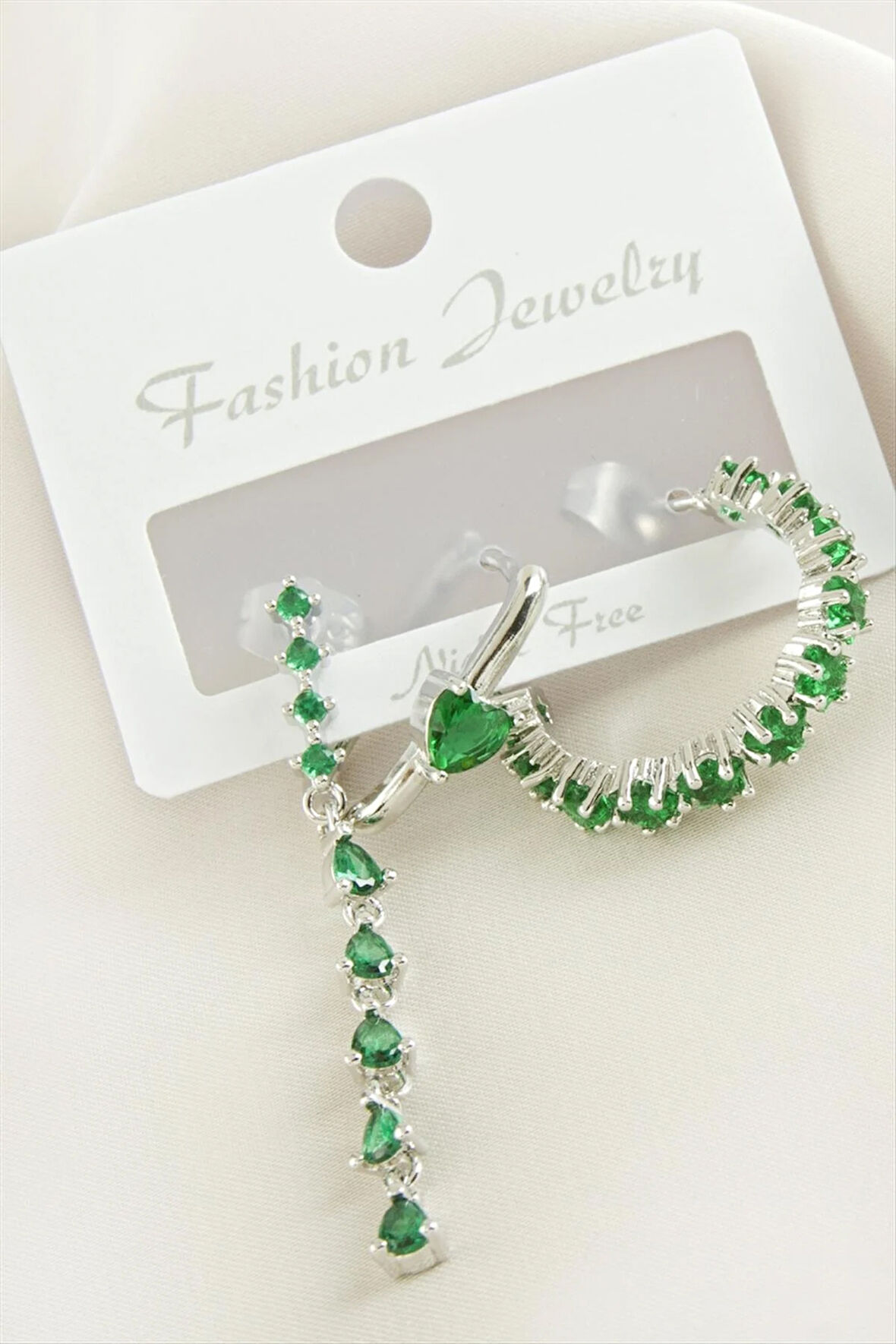 3 Adet Kalp Zirkon Taşlı Küpe