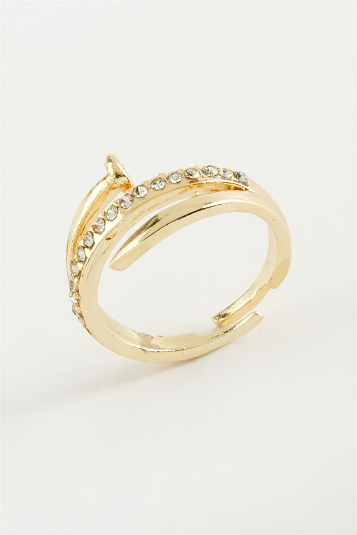 Çivi Taşlı Yüzük