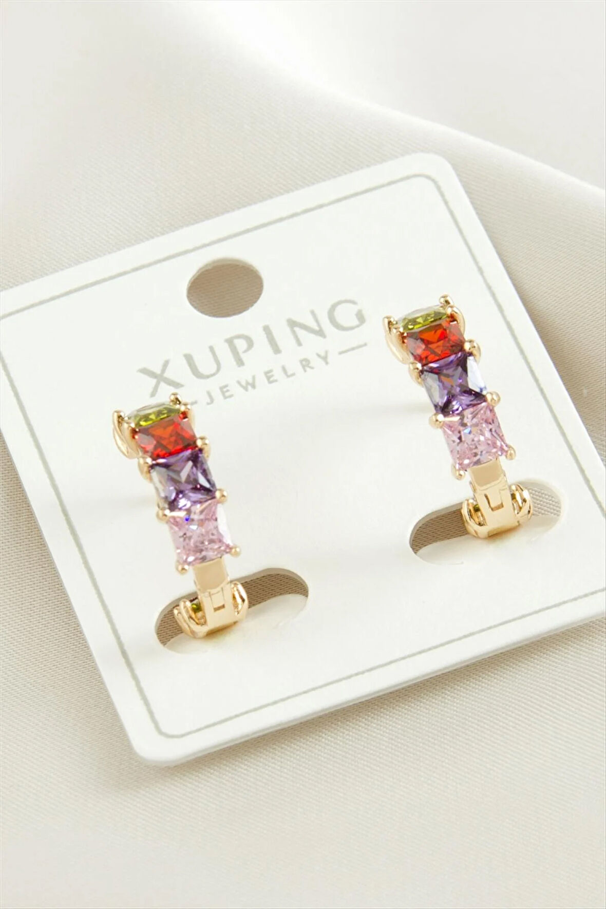 Xuping Zirkon Taşlı Lüks Çelik Küpe