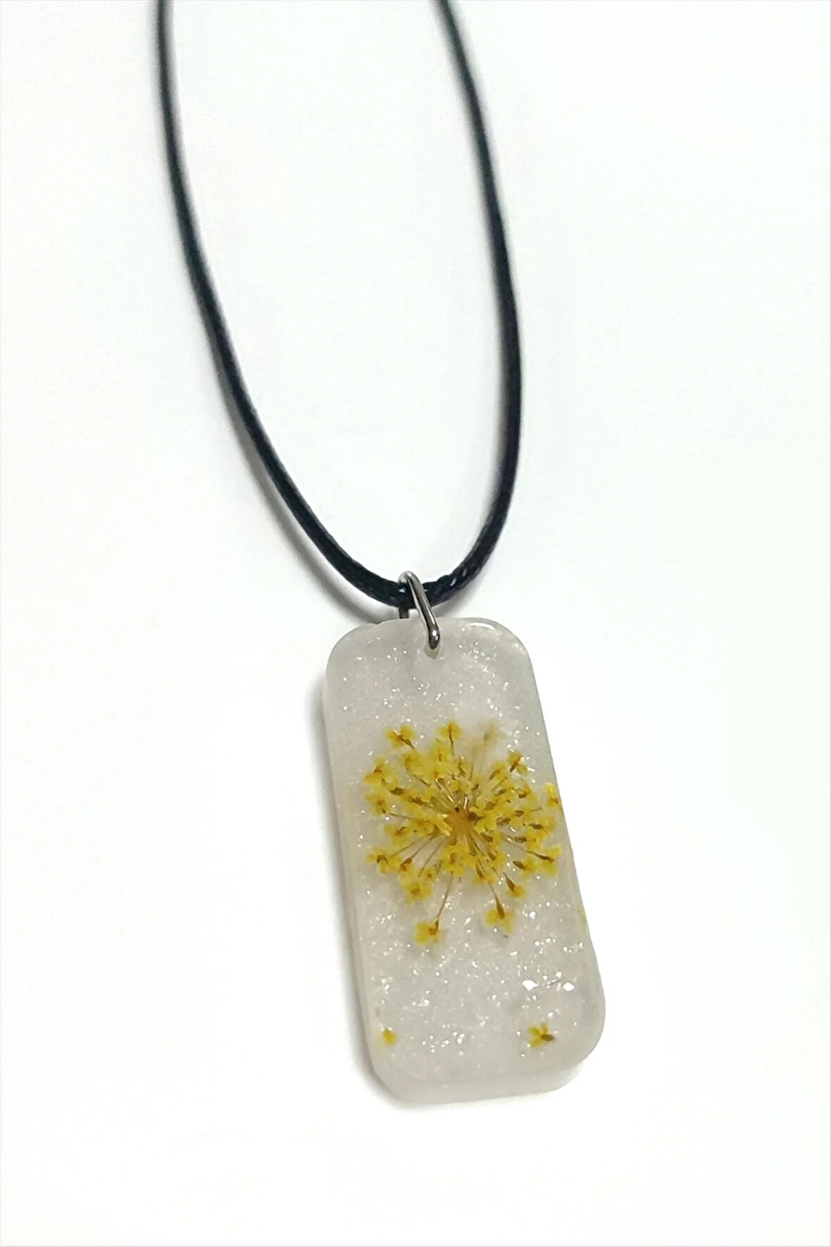 Sultanotu Çiçeği Dikdörtgen Epoksi Kolye