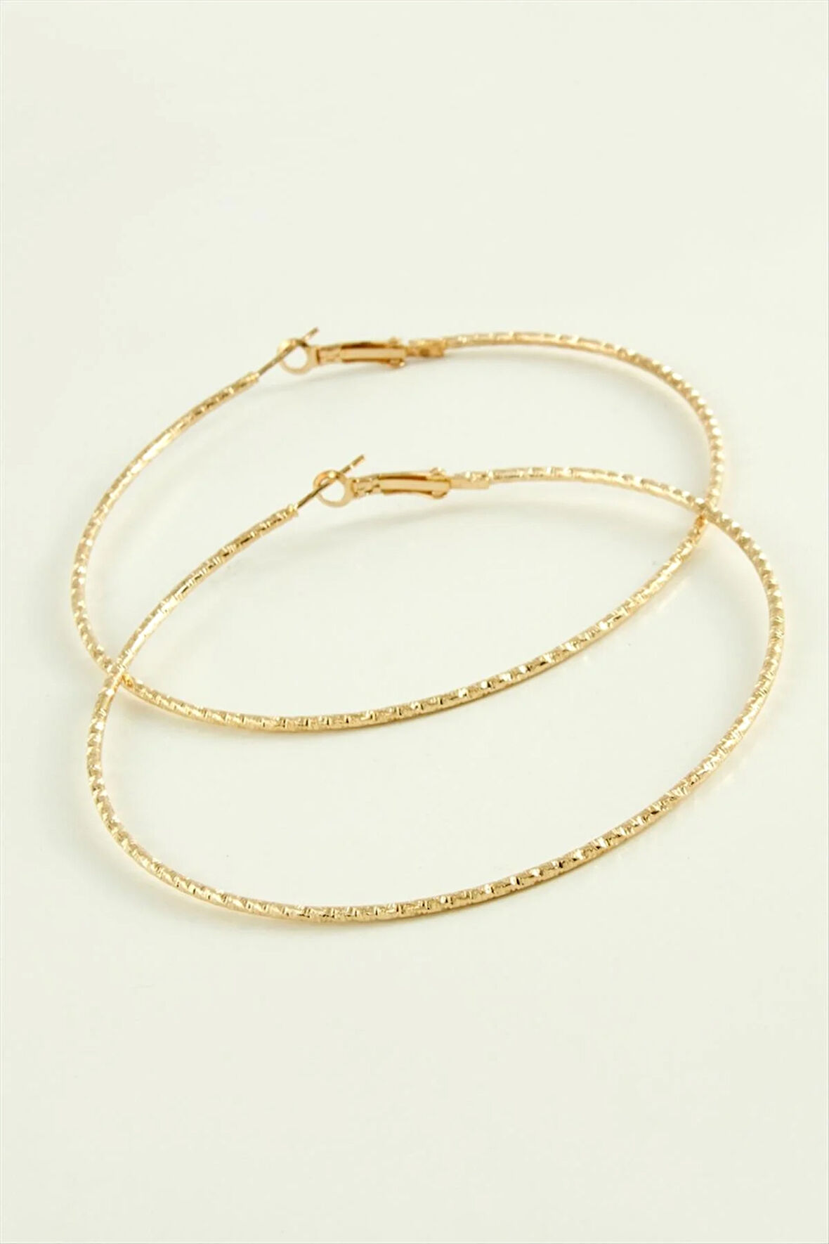 Zikzak Burgulu Metal Halka Küpe 8-9-10 cm