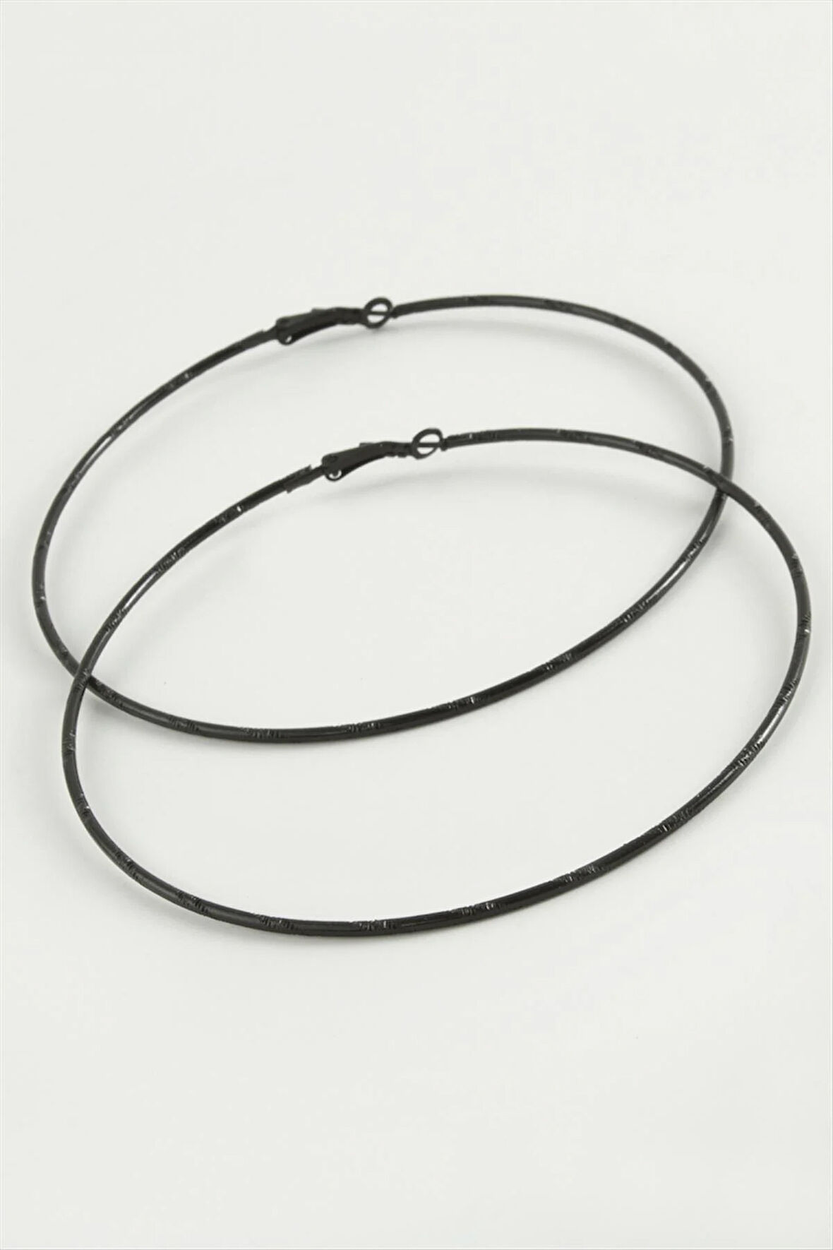 Noktalı Metal Halka Küpe 8-9-10 cm