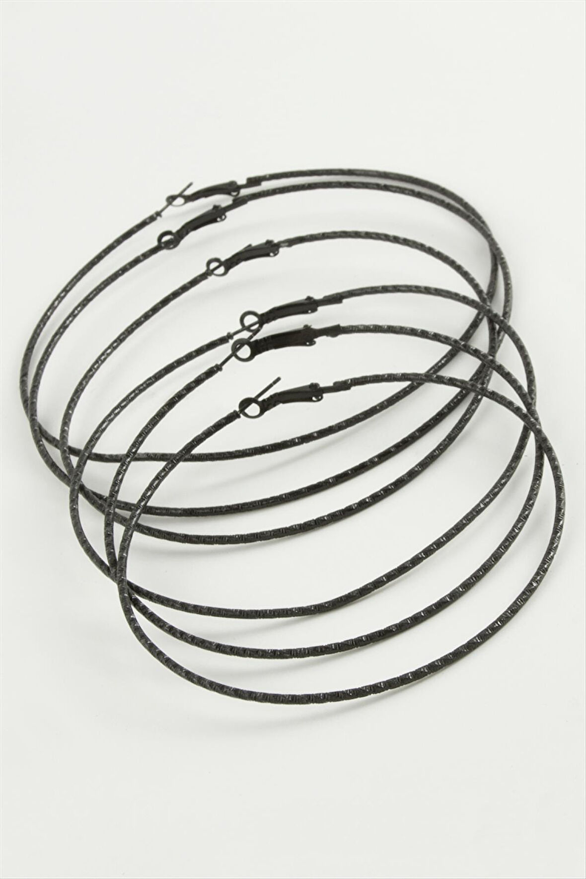 Zikzak Desenli Metal Halka Küpe 6 Adet