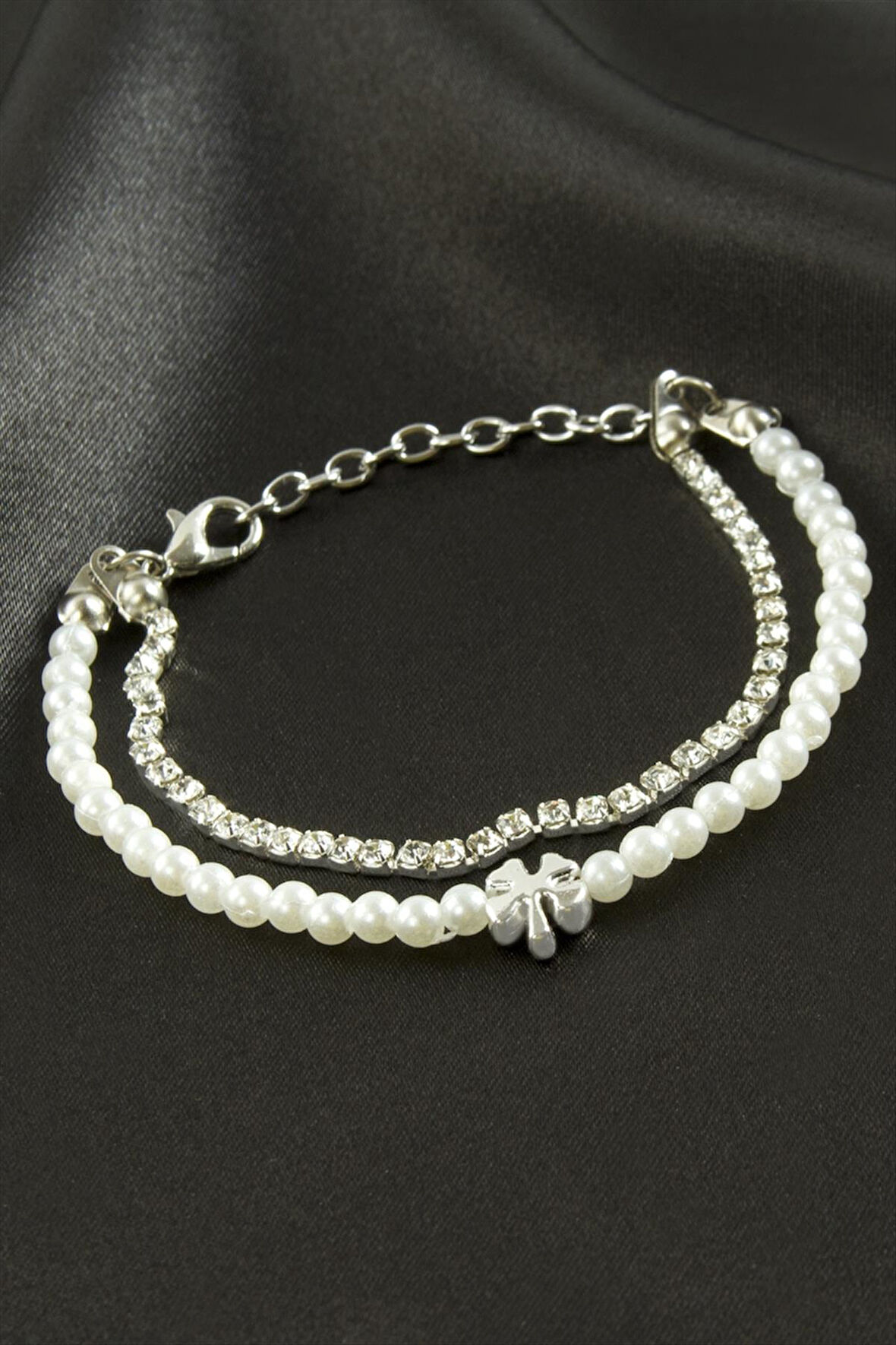 Yonca Şerit Taşlı İnci Bileklik