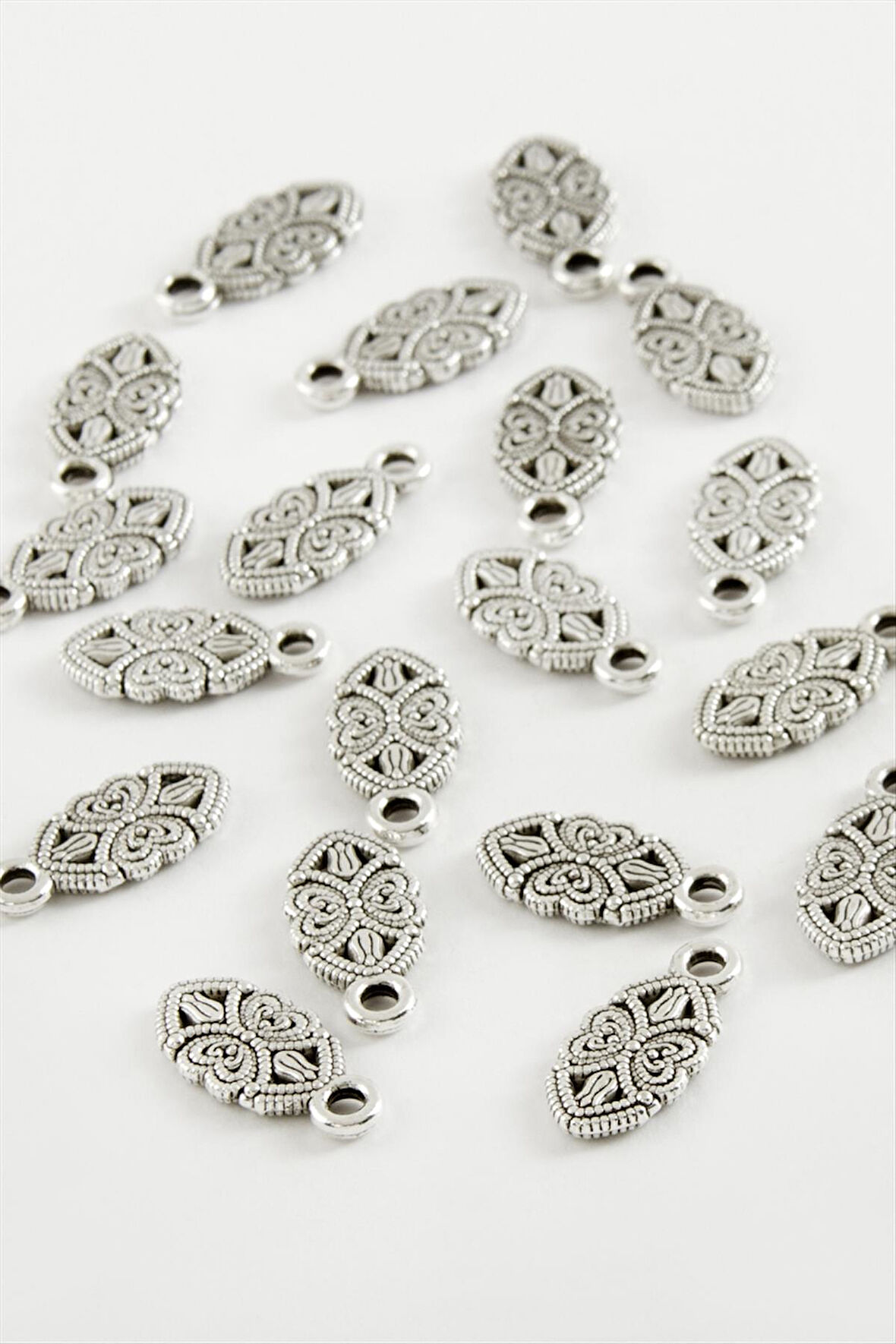 Oval Çiçek Tesbih Püskül Aparatı 50 Gram