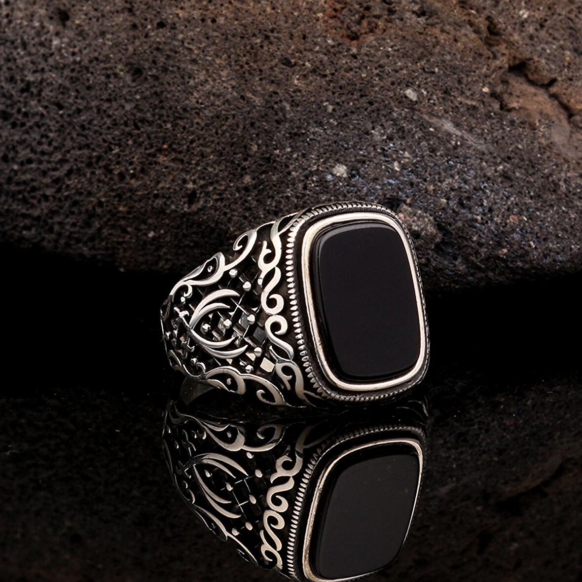 925 AYAR GÜMÜŞ ONIX TAŞLI MODEL YÜZÜK